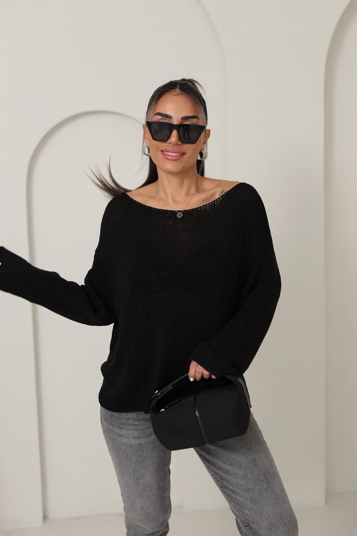 4455 Kayık Yaka Triko SİYAH