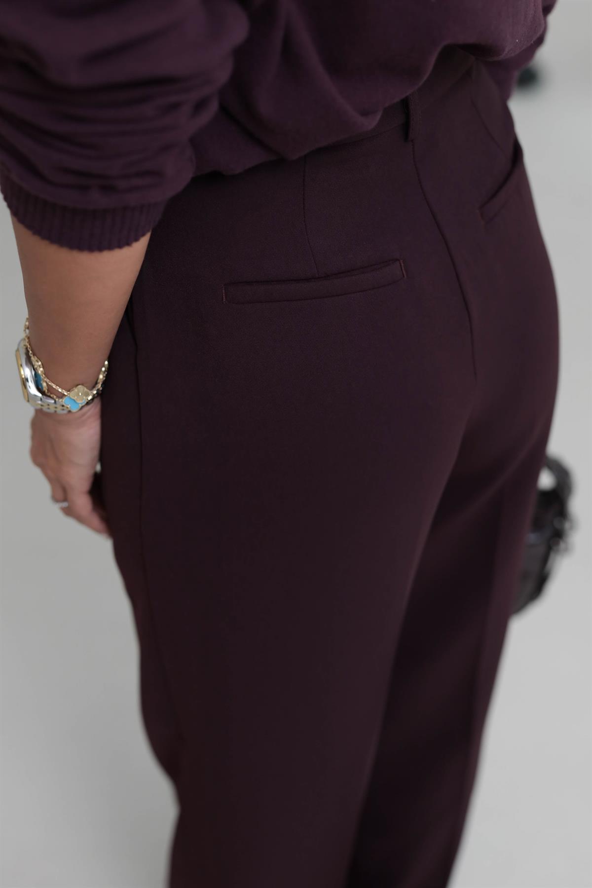 1024 Pile Detaylı Kumaş Pantolon MÜRDÜM