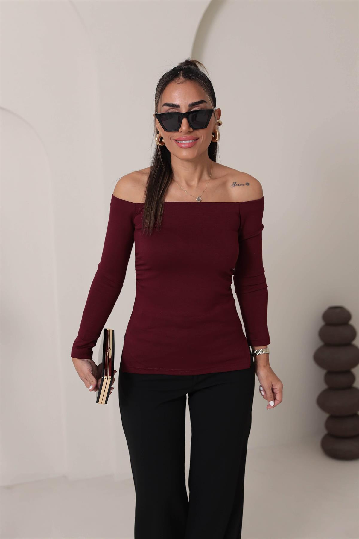 0127 Omuz Dekolteli Dokulu Bluz BORDO