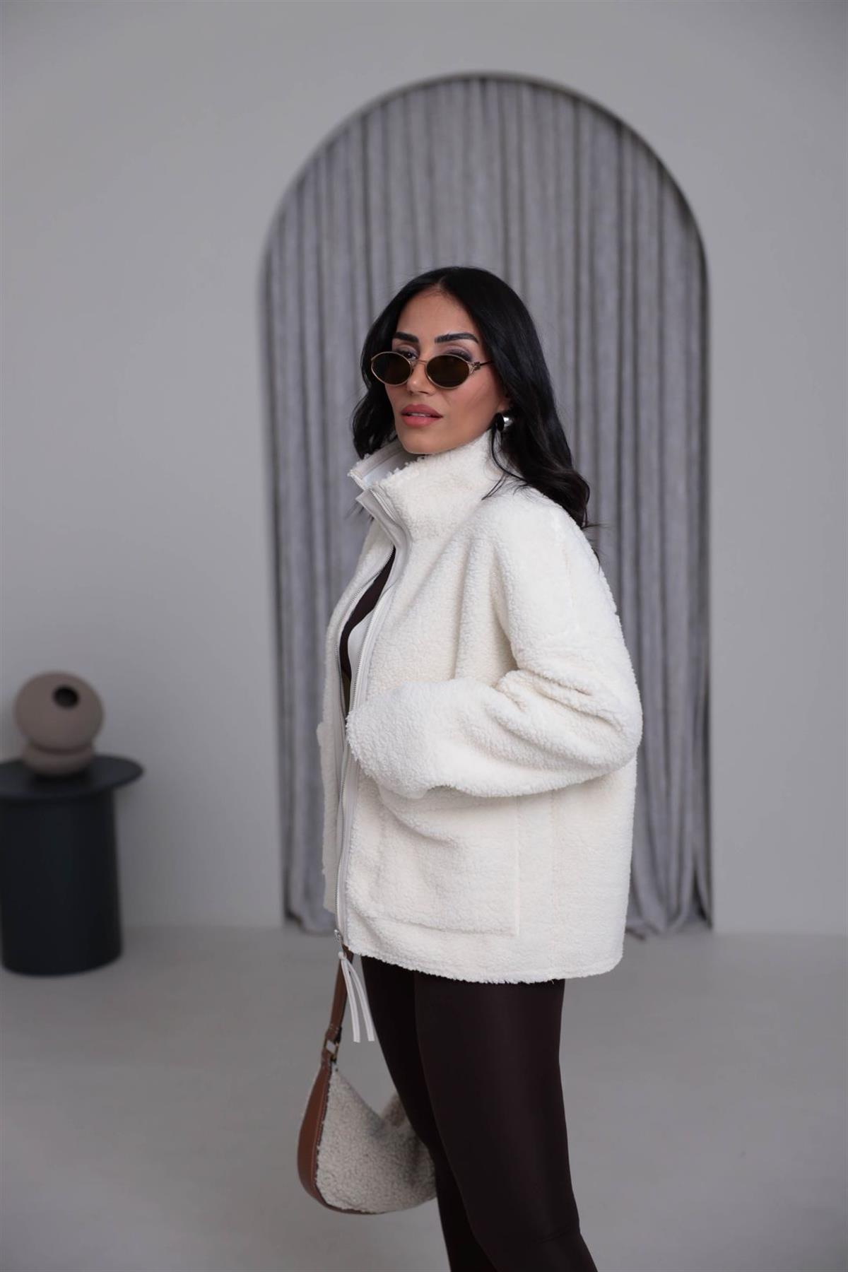 2895 Dik Yaka Fermuarlı Teddy Mont EKRU