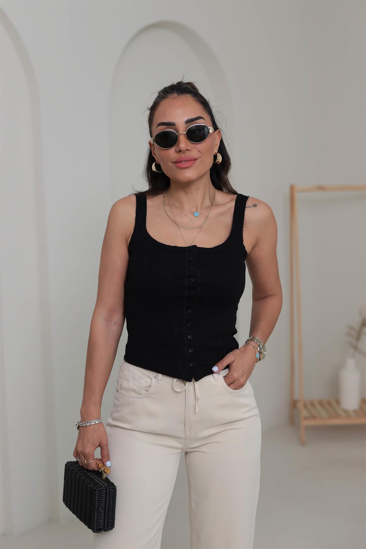 1068 Düğmeli Kare Yaka Top SİYAH