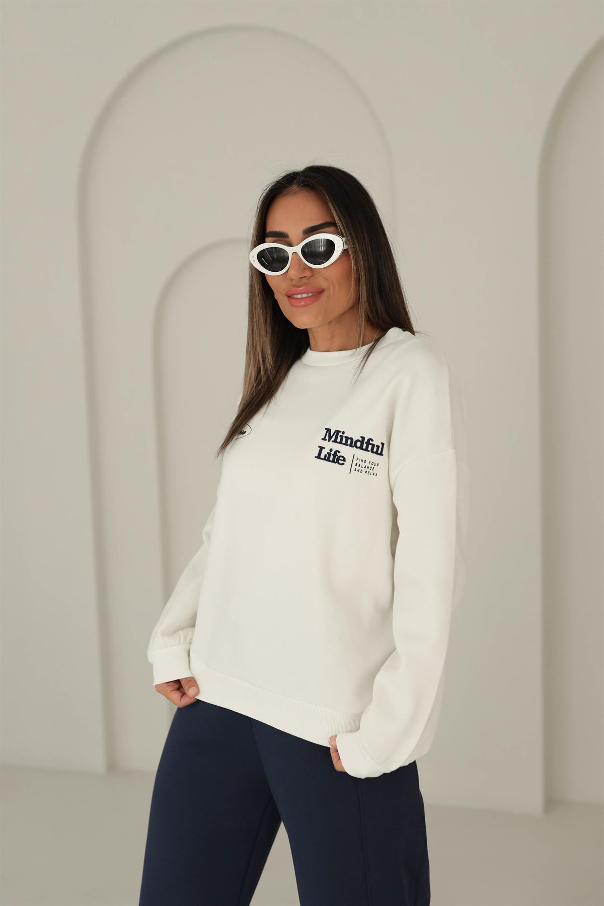 Yazı Detaylı Şardonlu Sweatshirt