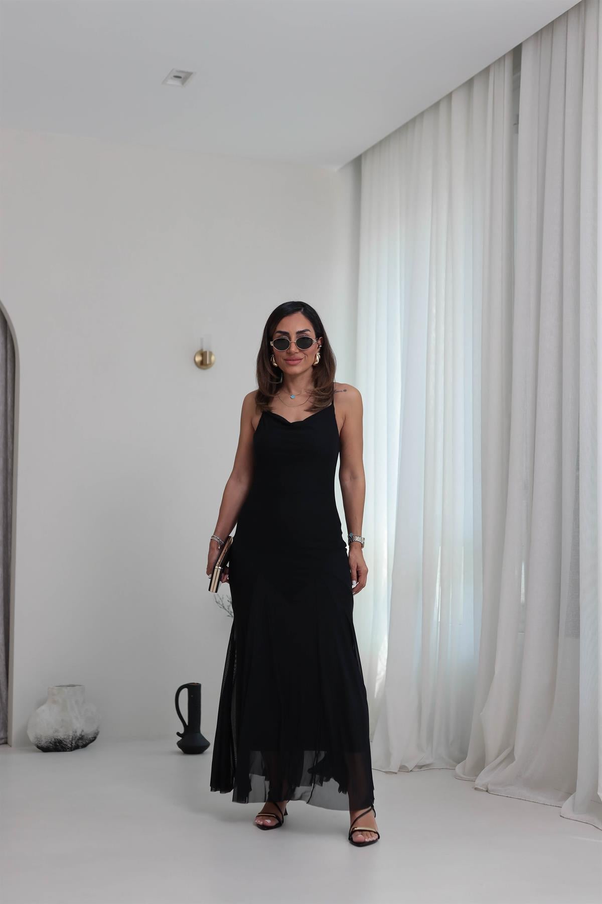 7320 İp Askılı Etek Ucu Dikiş Parçalı Tül Elbise SİYAH