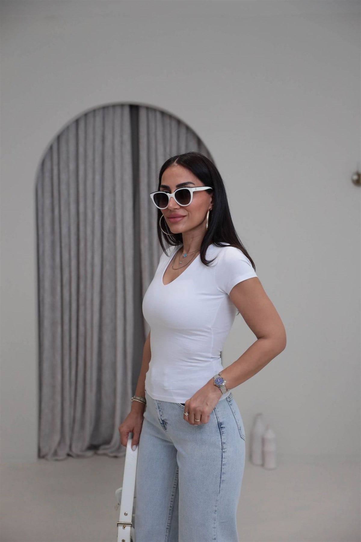 7548 V Yaka Basic Karol Tshirt BEYAZ
