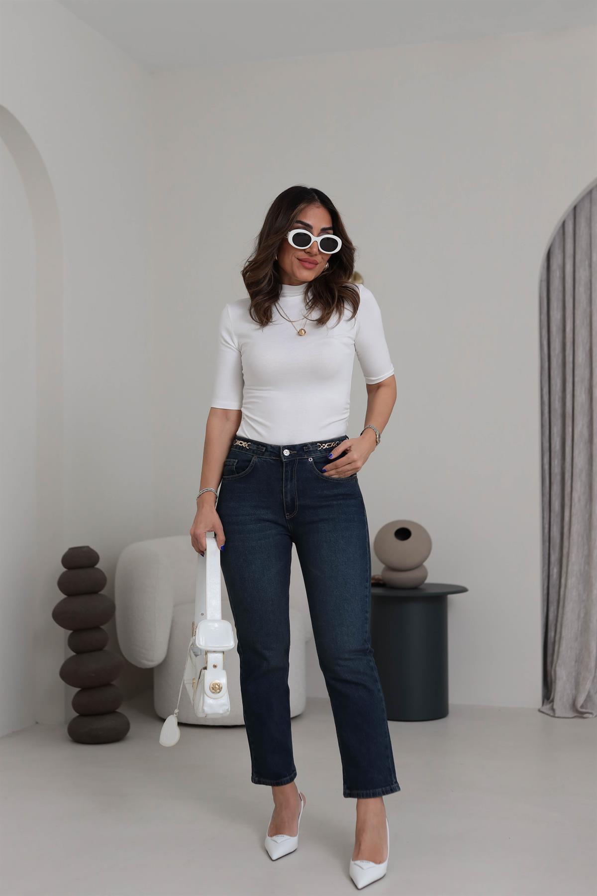 1028 Dik Yaka Yanları Drapeli Yarım Kol Dokulu Bluz EKRU