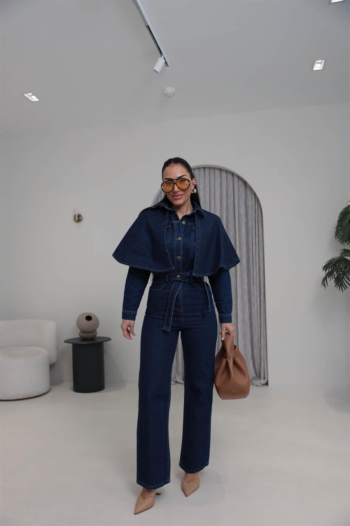 Pelerin Detaylı Kuşaklı Denim Tulum LACİVERT