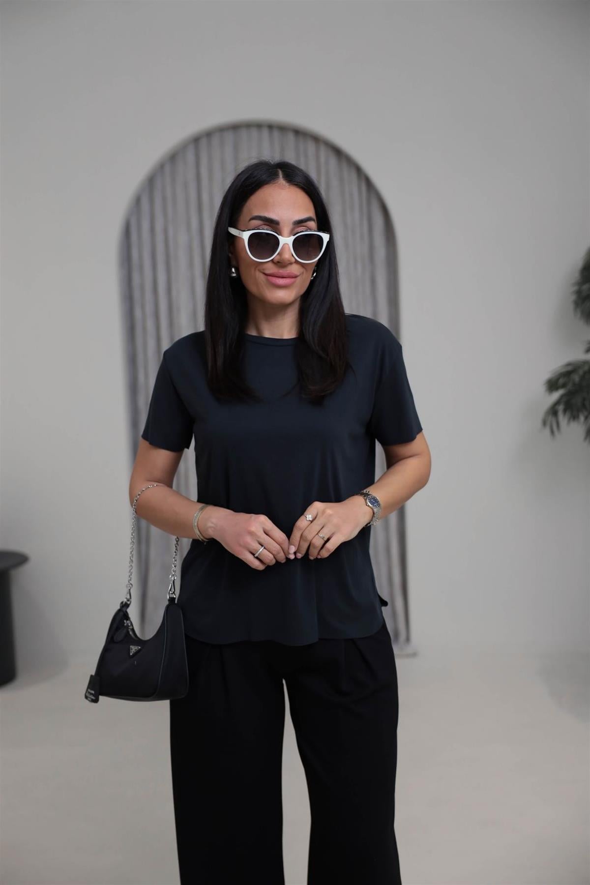 1020 Oys Lazer Kesikli Modal Tshirt SİYAH