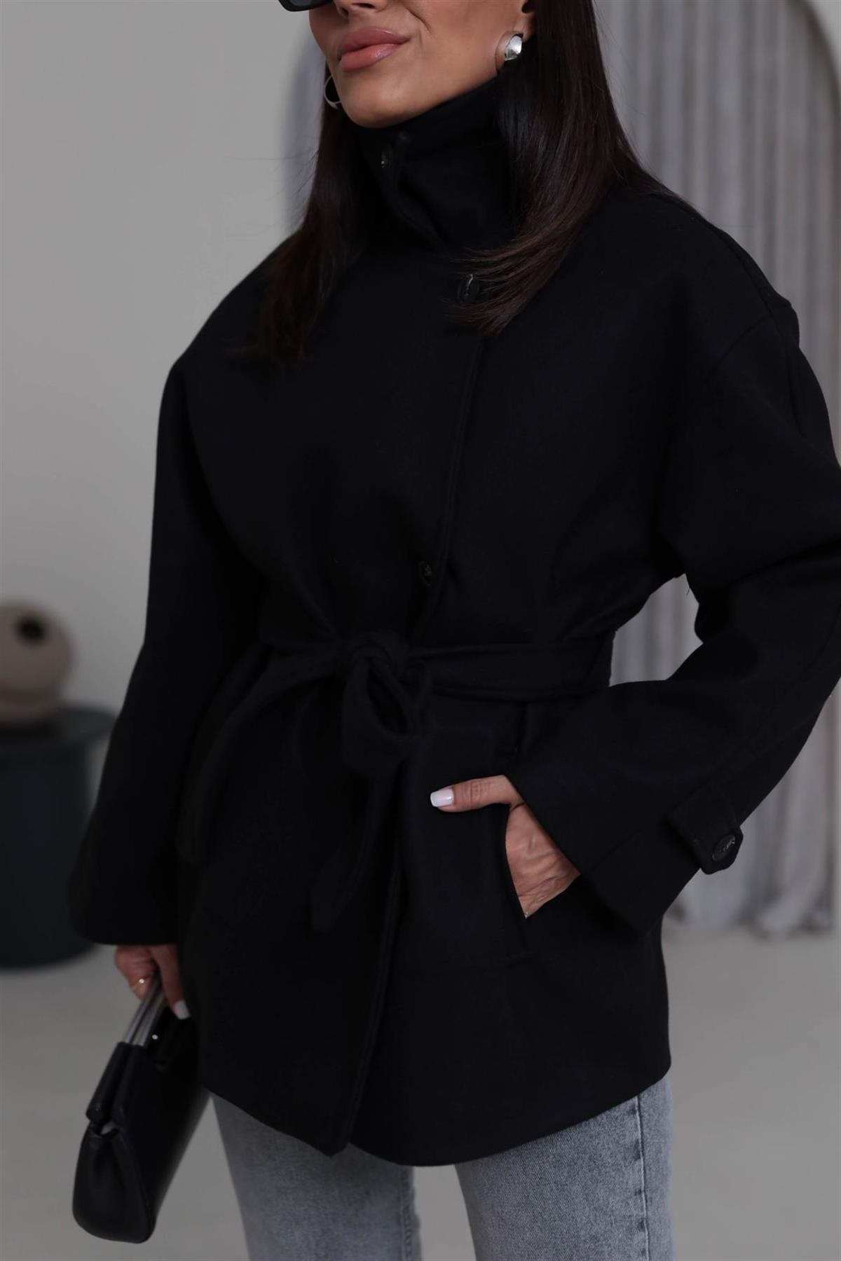 0646 Kuşaklı Yakalı Kaşe Kaban SİYAH