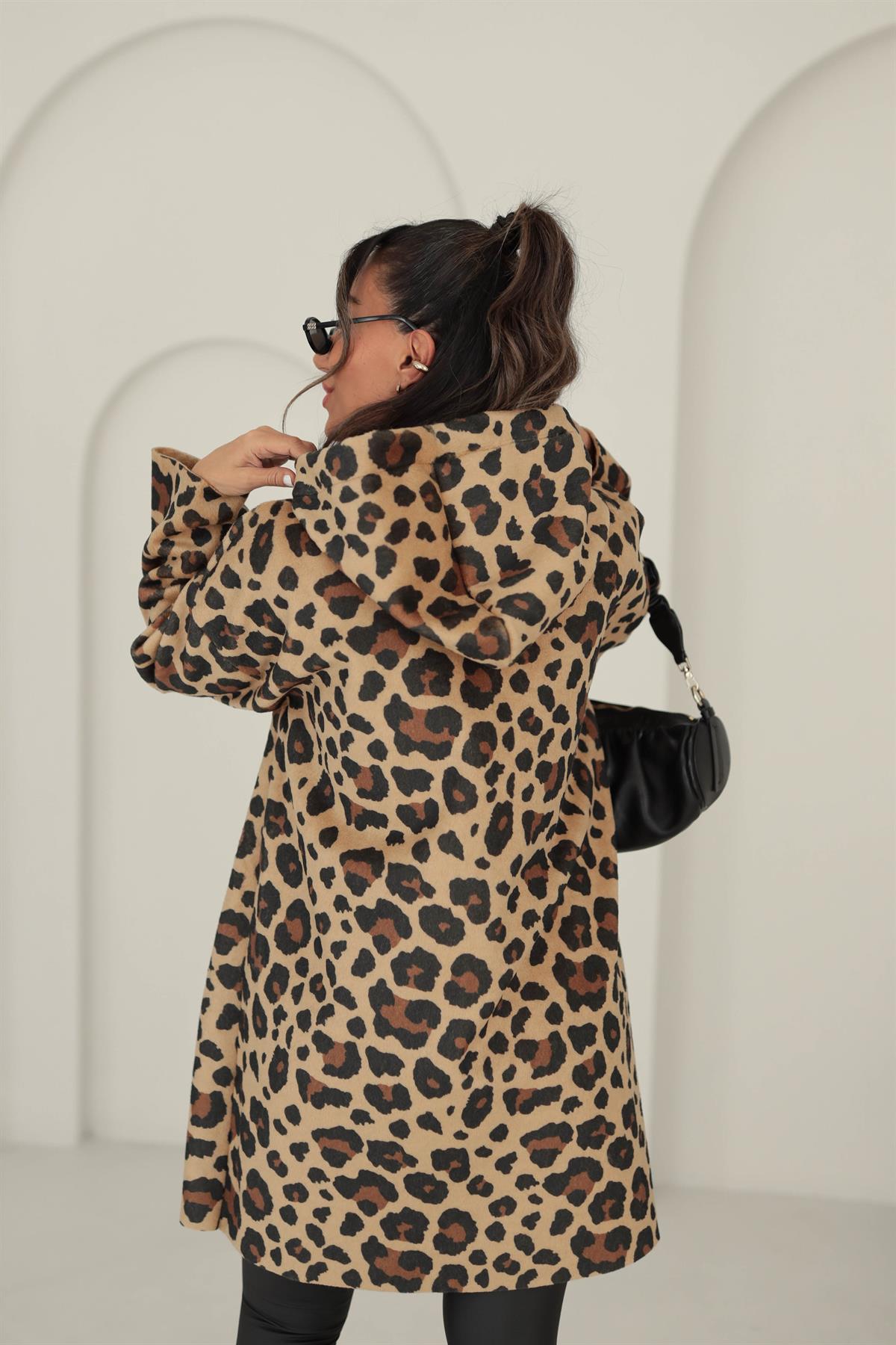 6617 Arma Gold Detaylı Buklet Kaban LEOPAR