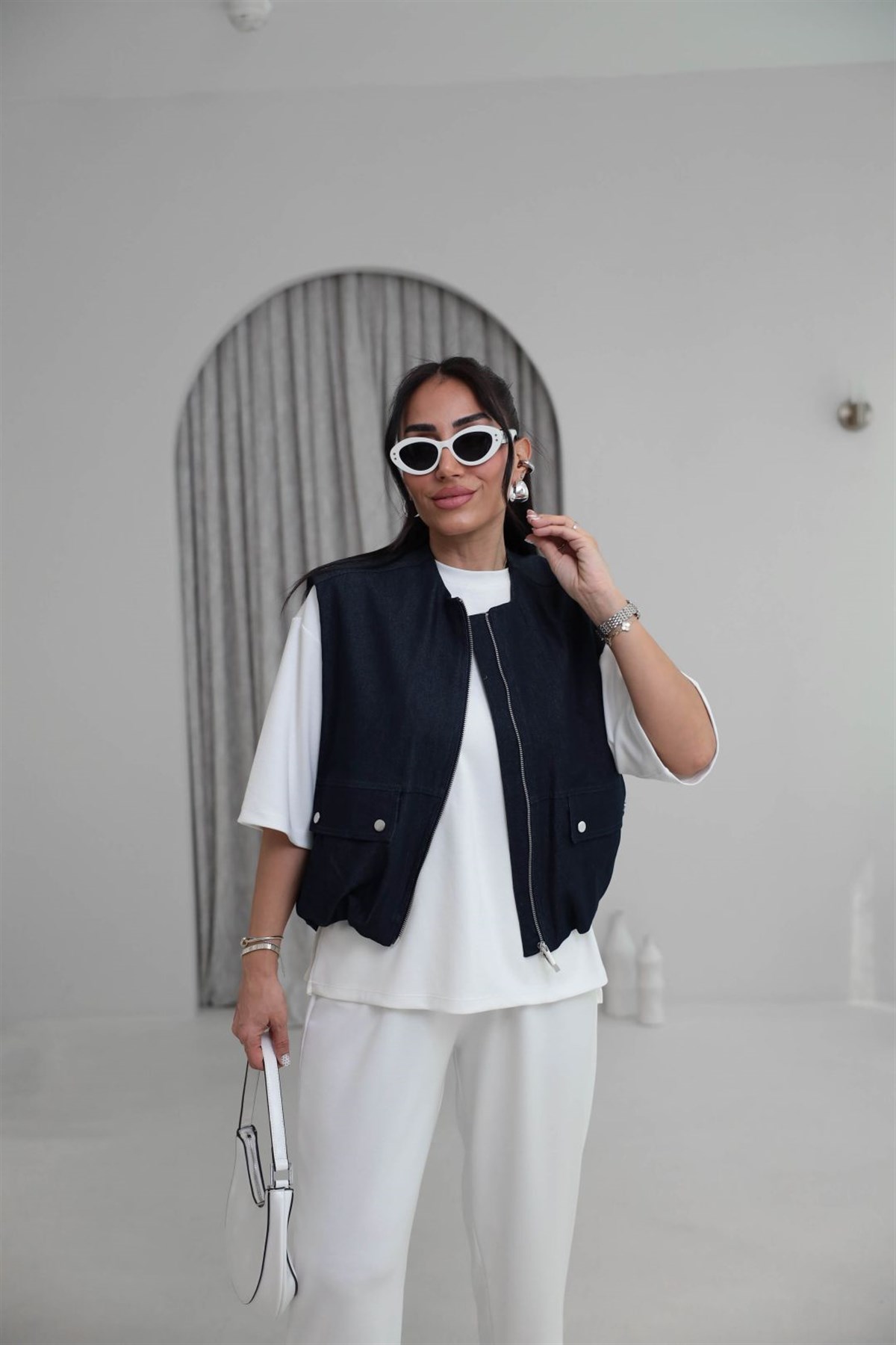 8492 Önden Fermuarlı Sıfır Kol Denim Yelek LACİVERT