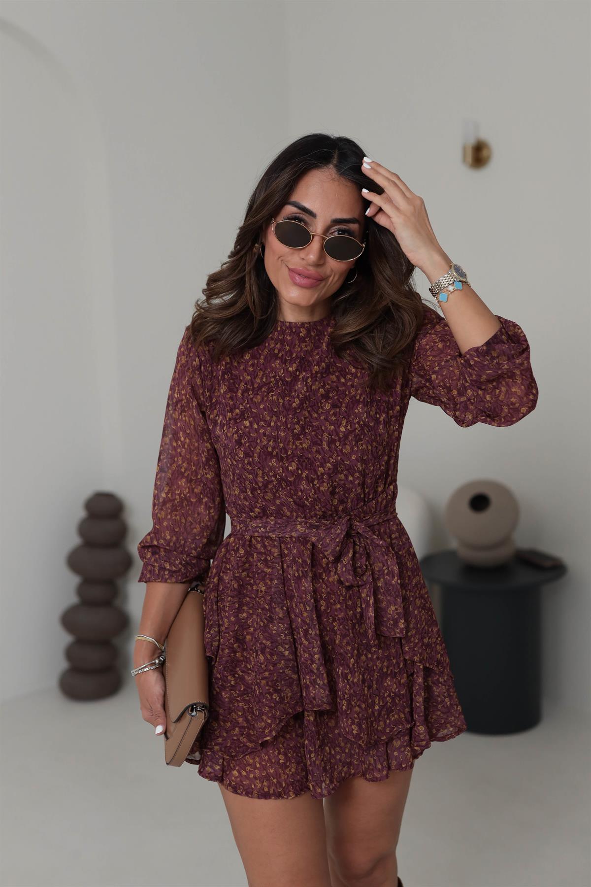 1011 Omuzları Vatkalı Floral Desen Katlı Elbise BORDO