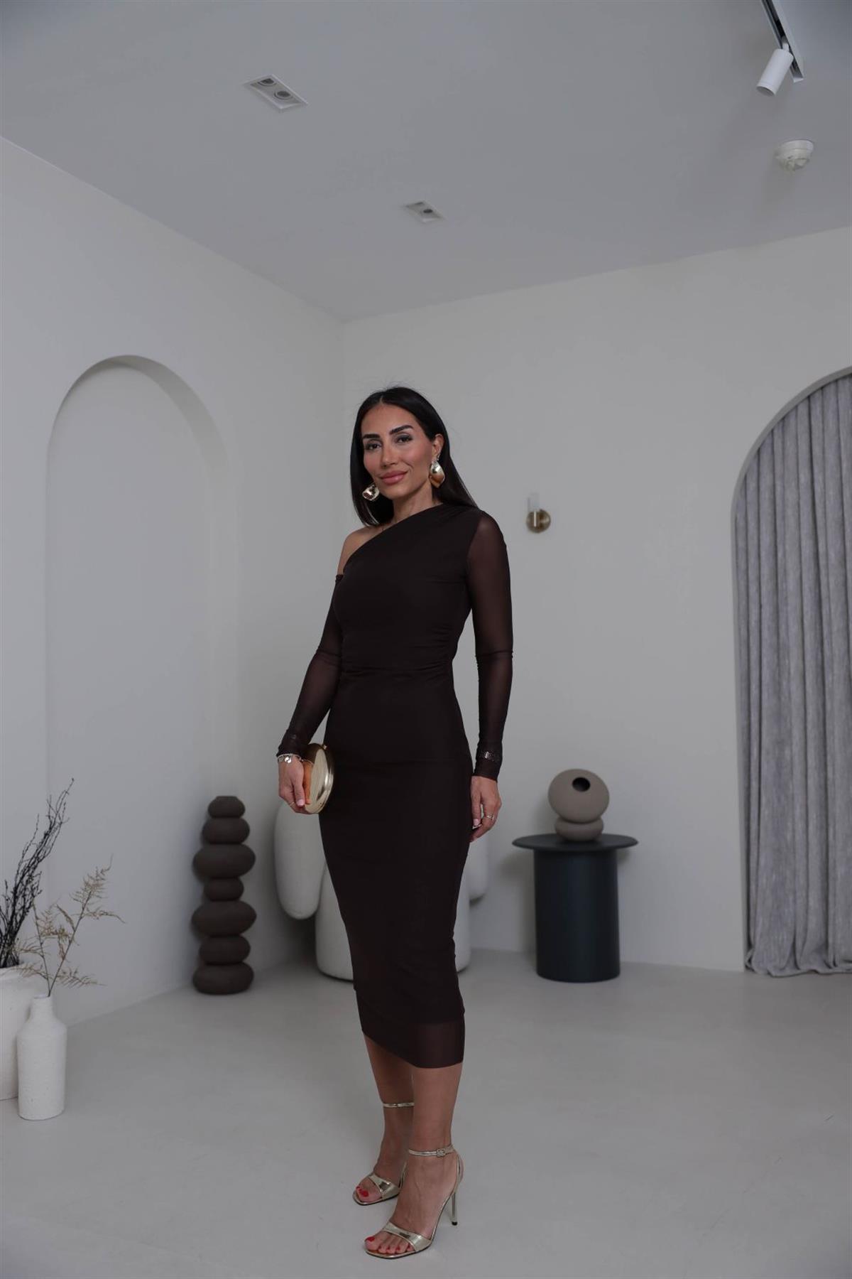 K1942 Tek Omuz Detay Drapeli Tül Elbise KAHVE