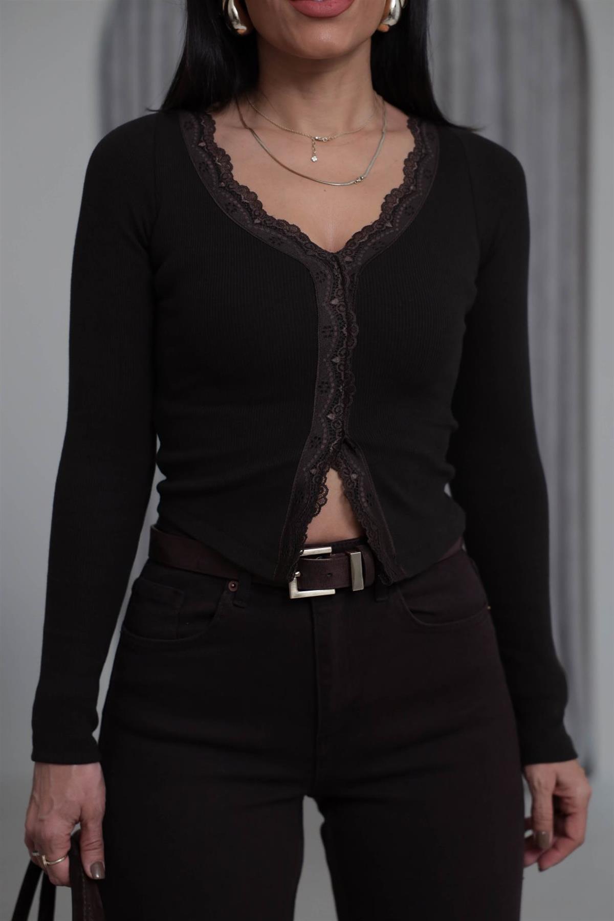 1046 Dantel Detaylı V Yaka Kaşkorse Bluz ACI KAHVE