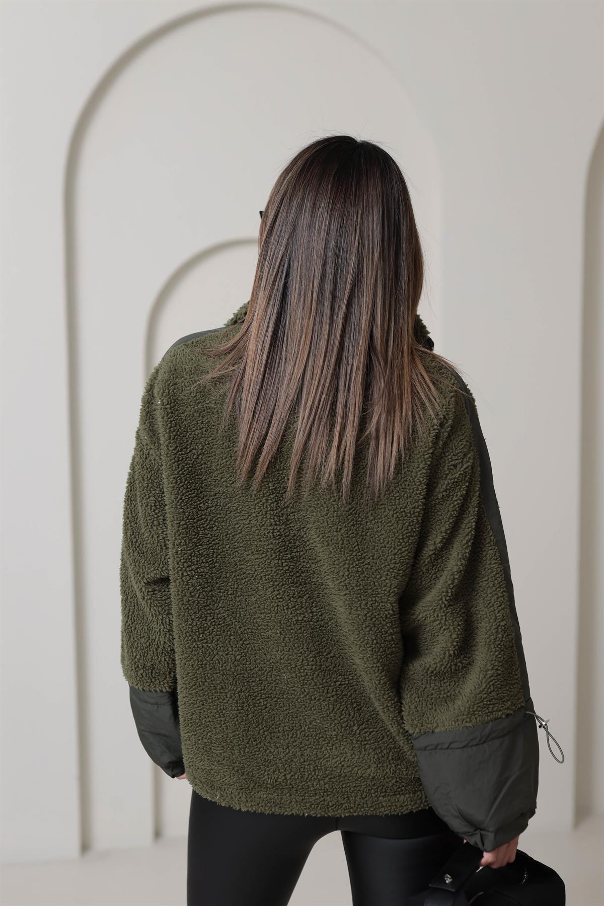 Yarım Fermuarlı Paraşüt Kumaş Detaylı Sweatshirt HAKİ YEŞİL