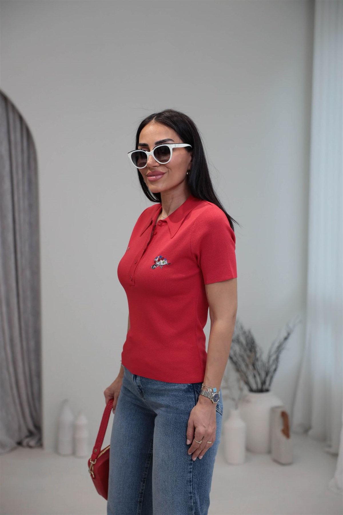 0615 Çiçek Nakış Detay Polo Yaka Kısa Kol Triko NAR ÇİÇEĞİ