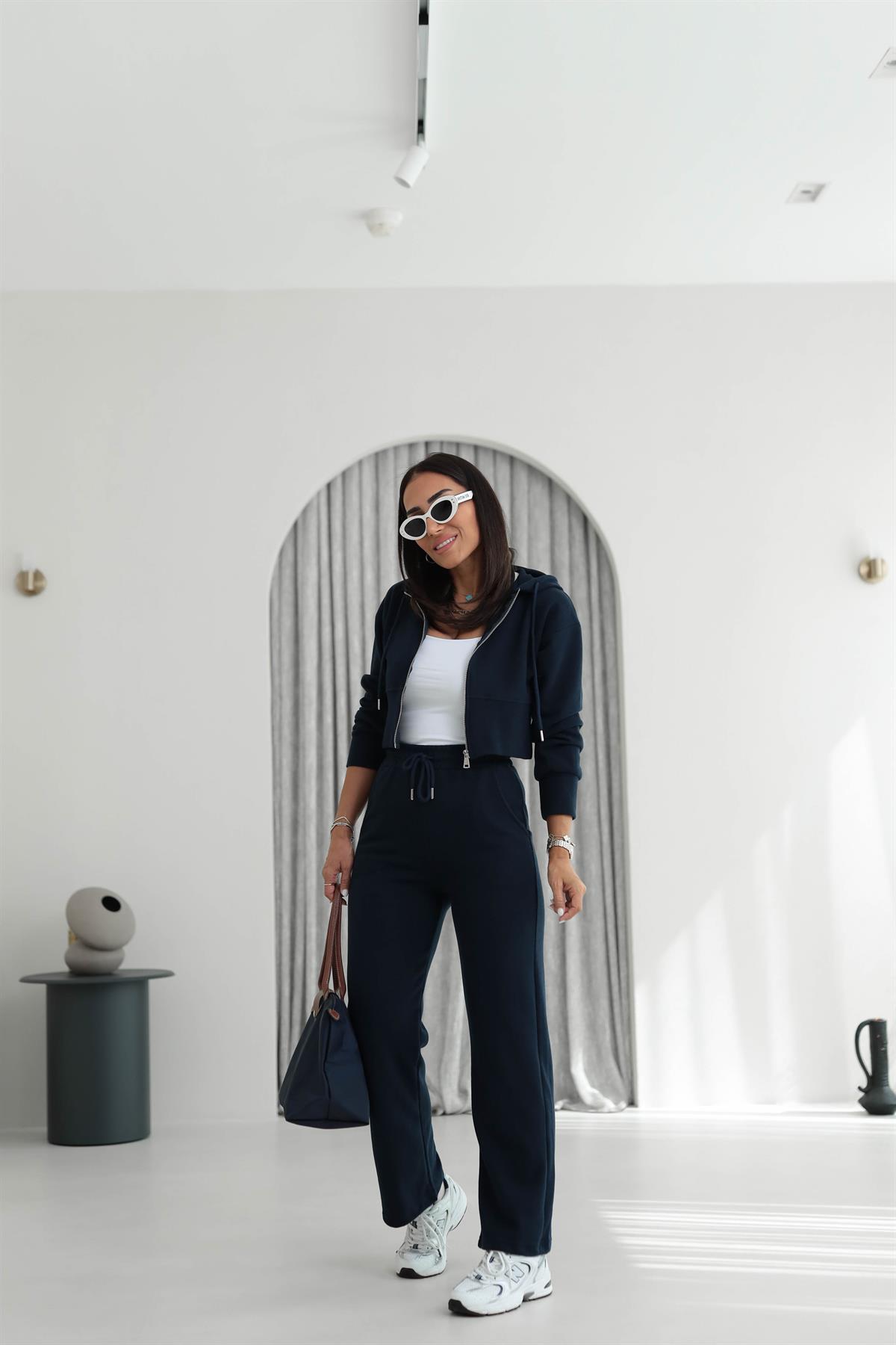 2331 Selanik Kumaş Fermuarlı Ceketli Takım LACİVERT