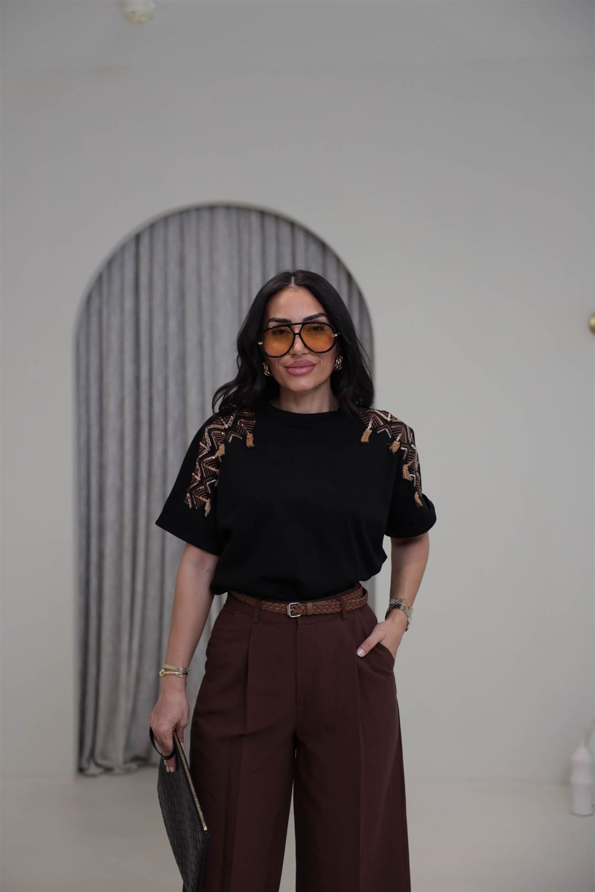 5166 Etnik Nakış İşlemeli Premium Tshirt SİYAH