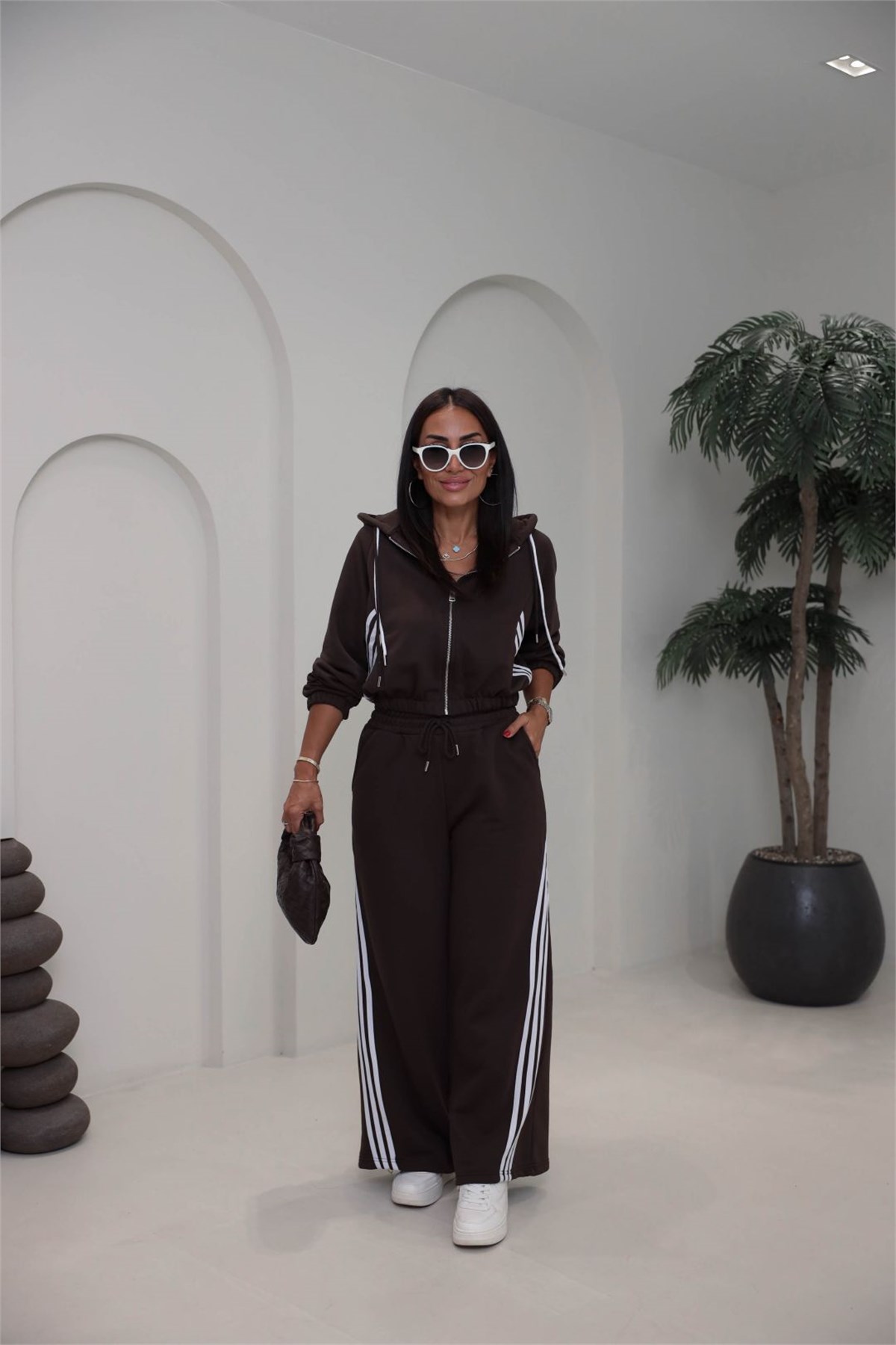 4285 Şerit Detaylı Fermuarlı Sweat Pantolon Takım KAHVE