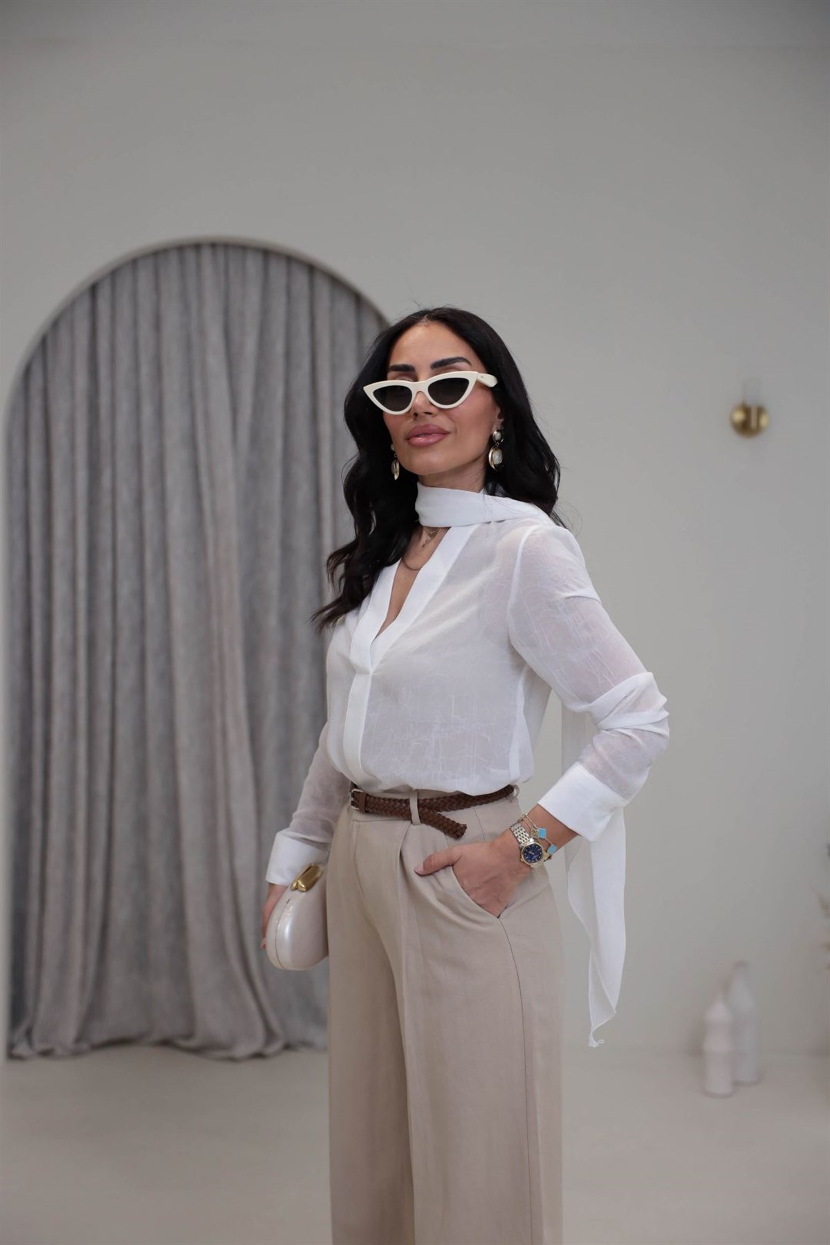 8233 Fular Detaylı Dokulu Şifon Bluz BEYAZ