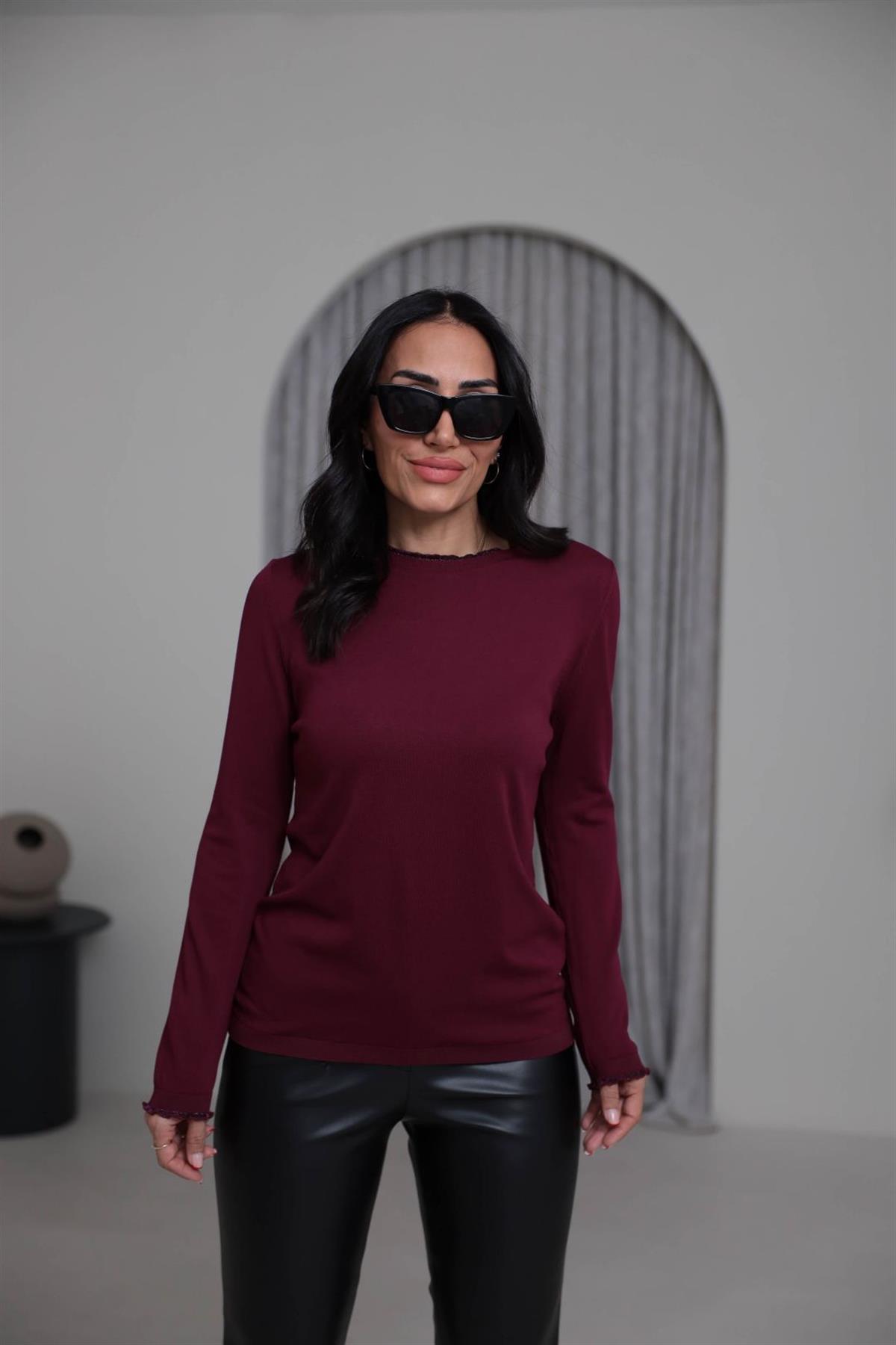 104 Yaka Kol Fırfır Detay Viskon Triko Bluz MÜRDÜM