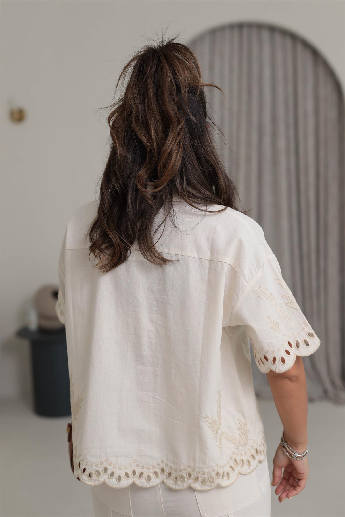 306 Ananas İşlemeli Kısa Kol  Koton Gömlek NATURAL