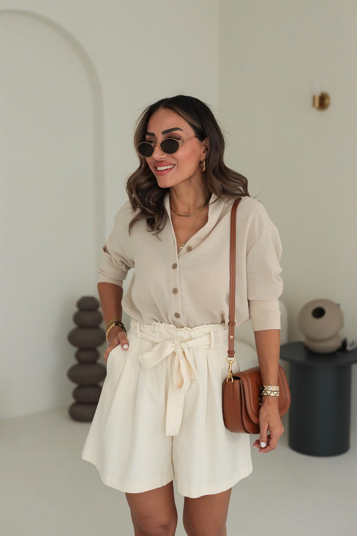 1691 Dokulu Tiril Gömlek BEJ