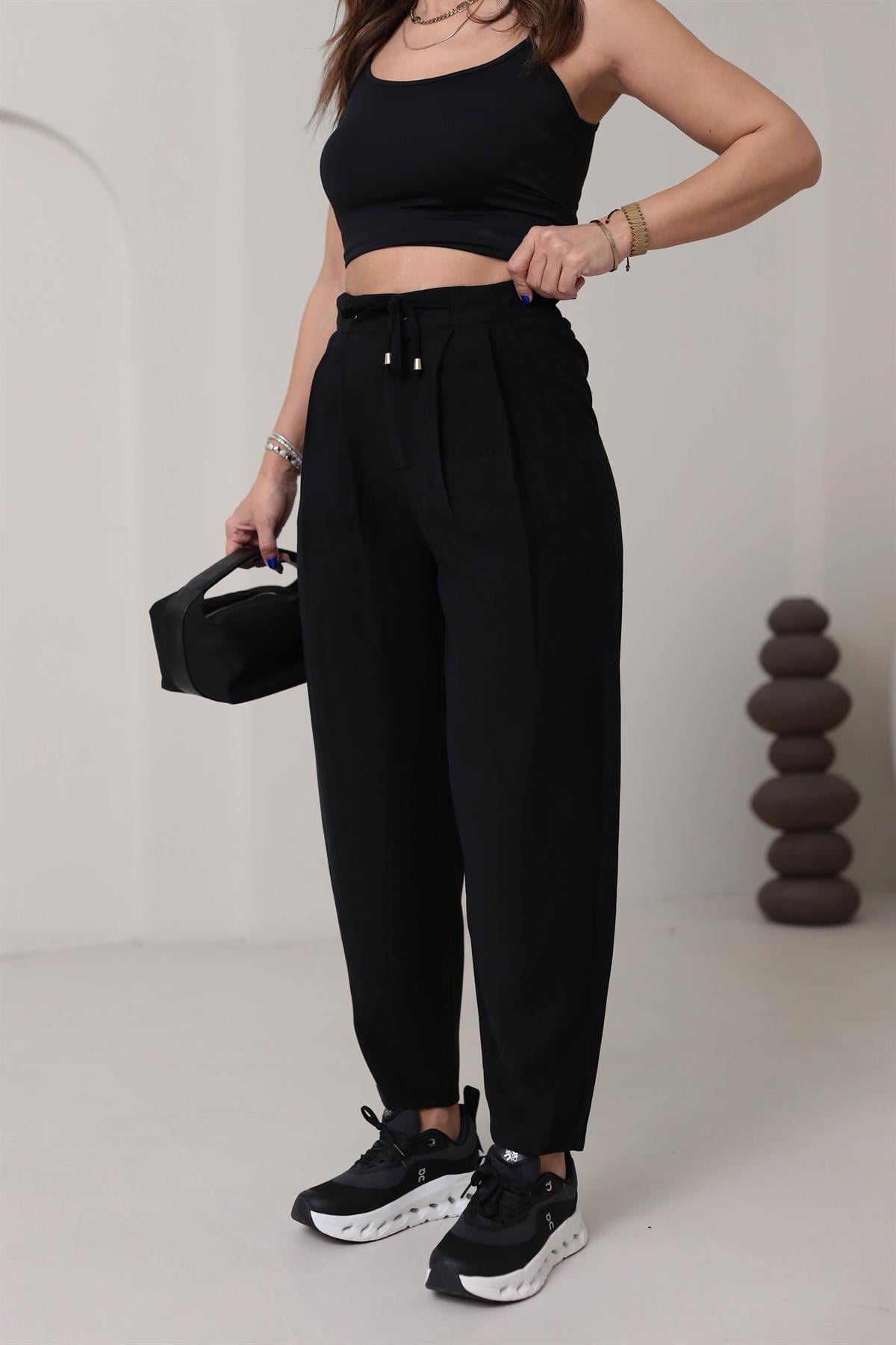 0266 Önden Bağcıklı Tencel Kumaş Havuç Pantalon SİYAH