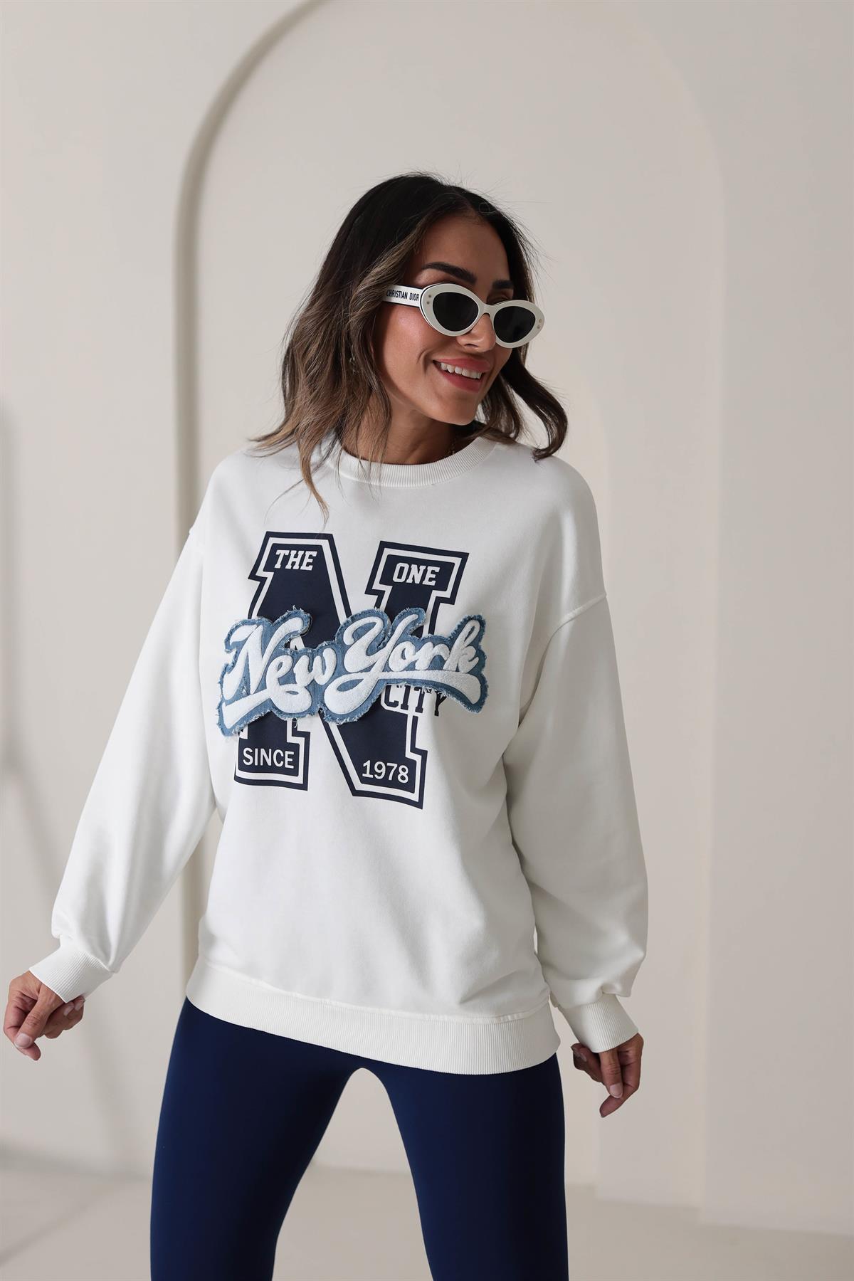 5554 NewYork Yazılı Baskılı Sweatshirt