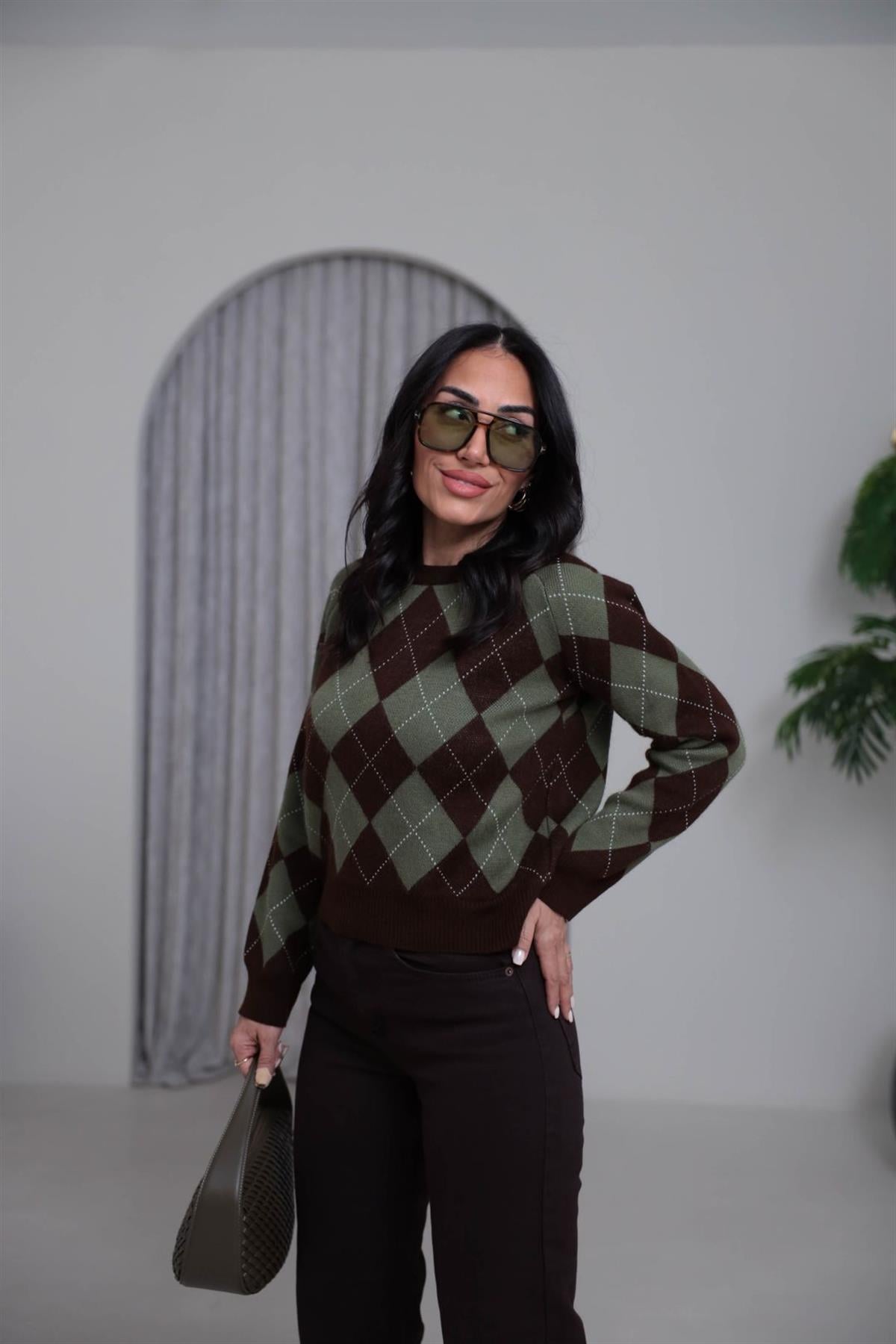 0112 Bisiklet Yaka Baklava Desen Kazak HAKİ-KAHVE