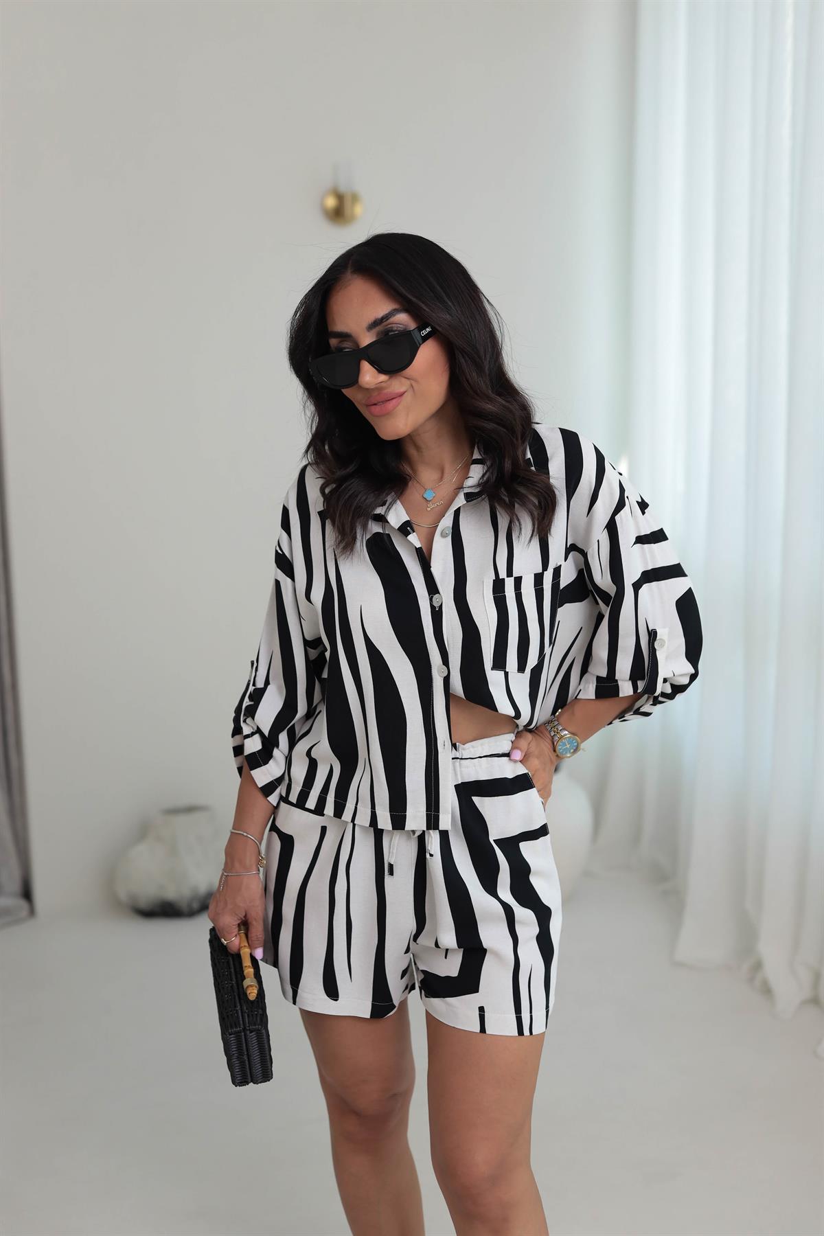 8760 Truvakar Kol Gömlek & Şort Keten Takım SİYAH