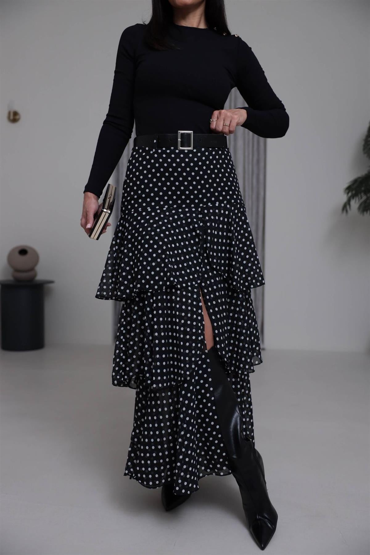 7218 Puantiyeli Kemerli Yırtmaçlı Şifon Etek SİYAH