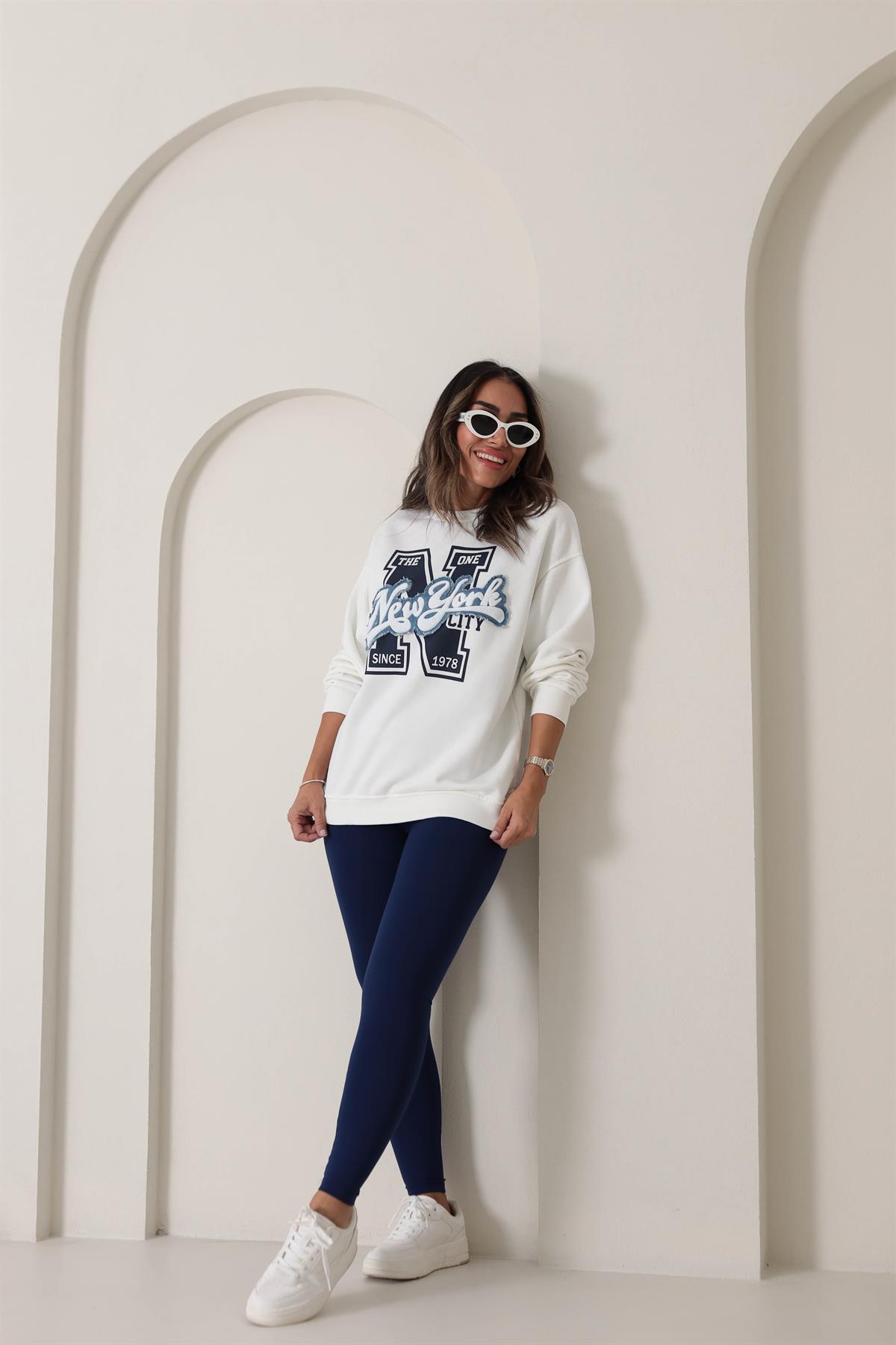 5554 NewYork Yazılı Baskılı Sweatshirt