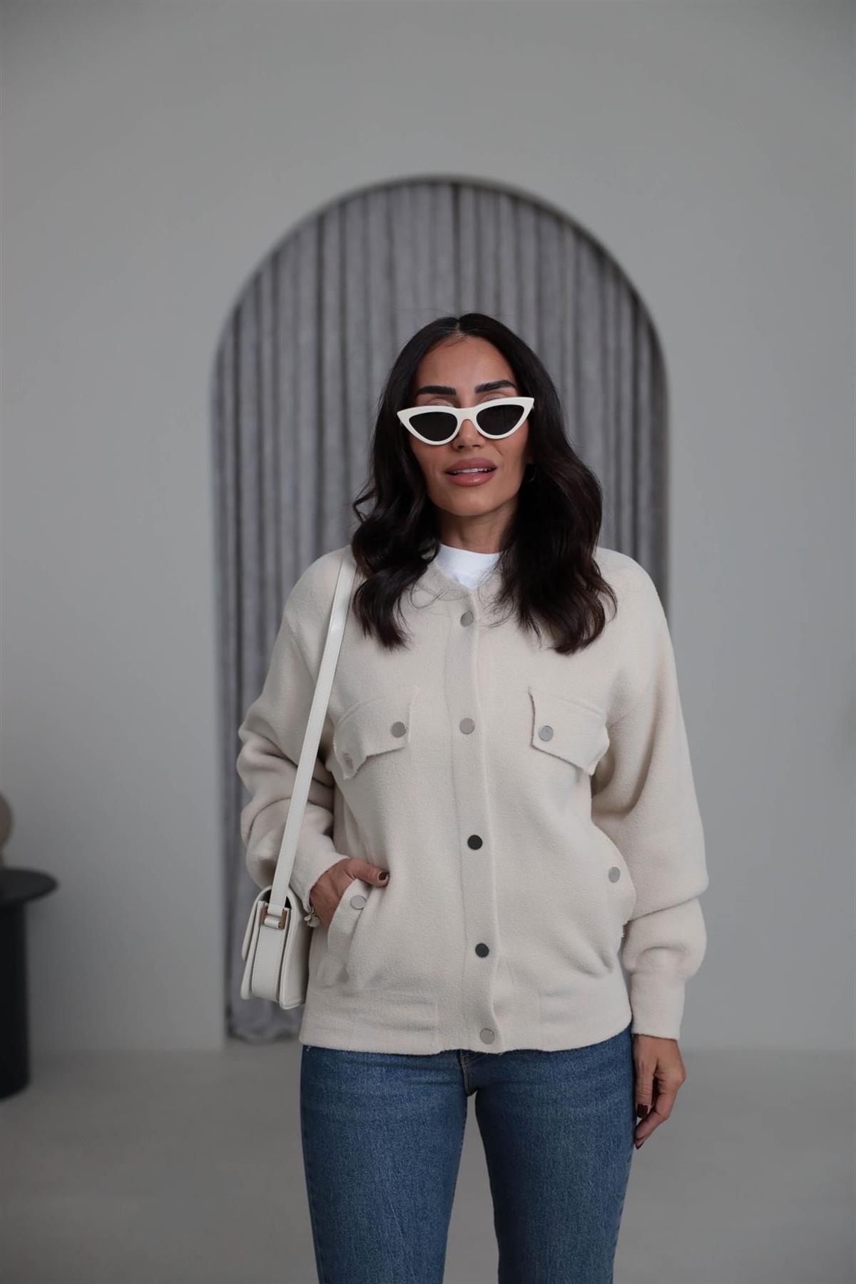 4589 Çıtçıtlı Cep Detaylı Angora Ceket EKRU