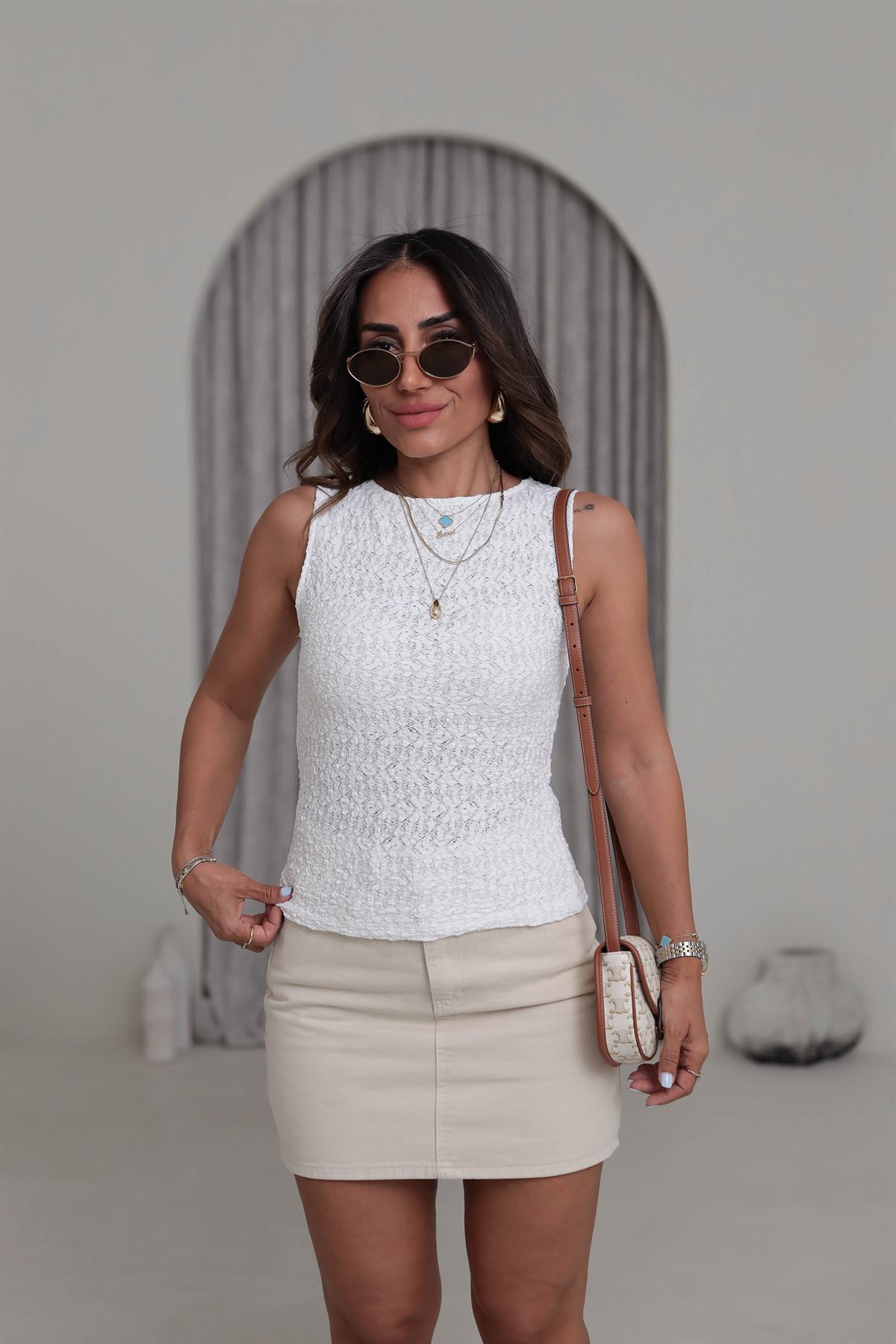 1016 Kayık Yaka Dantel Bluz EKRU