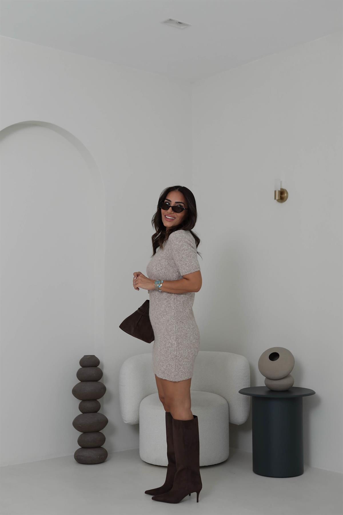 0257 Bisiklet Yaka Yumuşak Dokulu Elbise VİZON