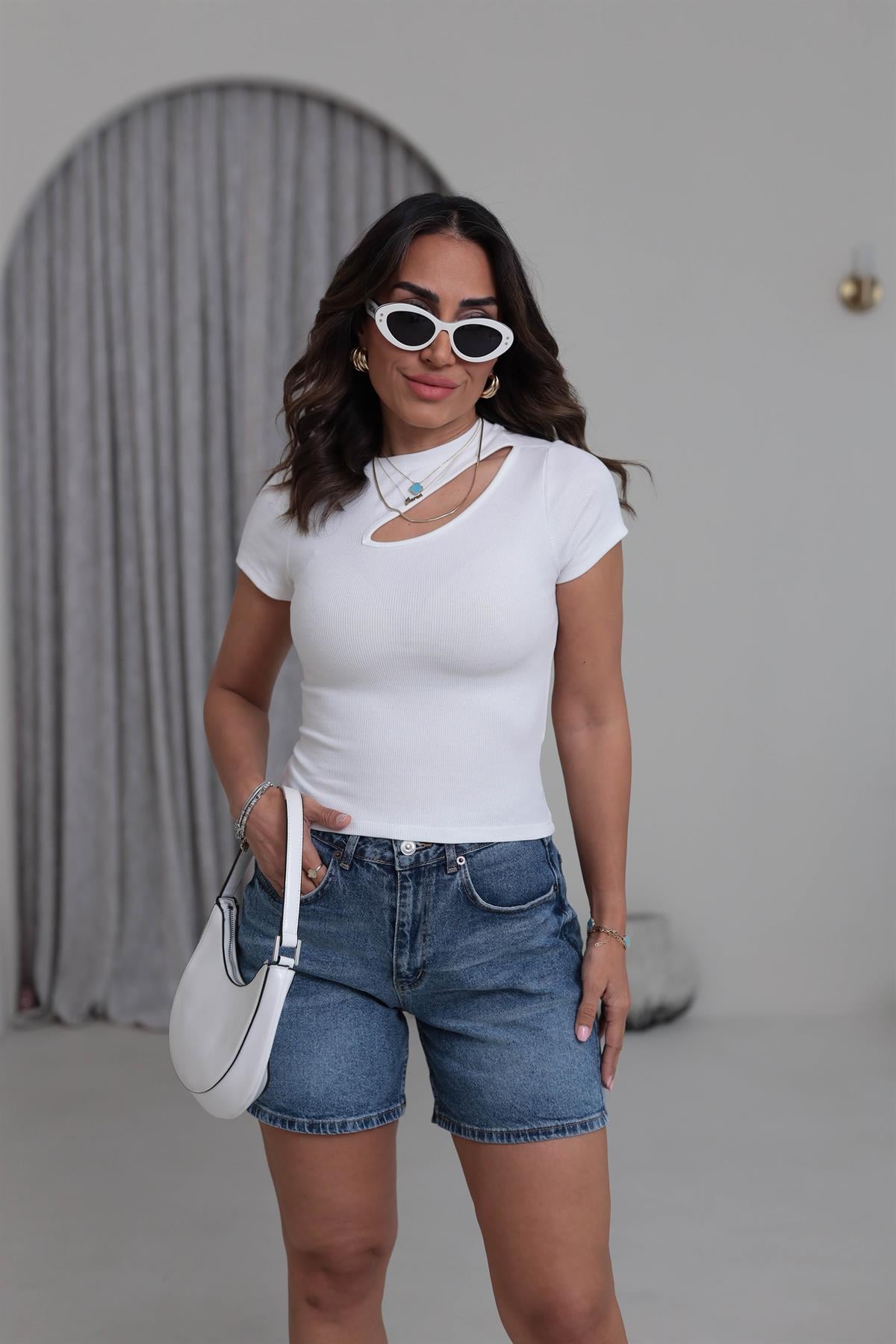 4693 Ön Detaylı Bluz EKRU