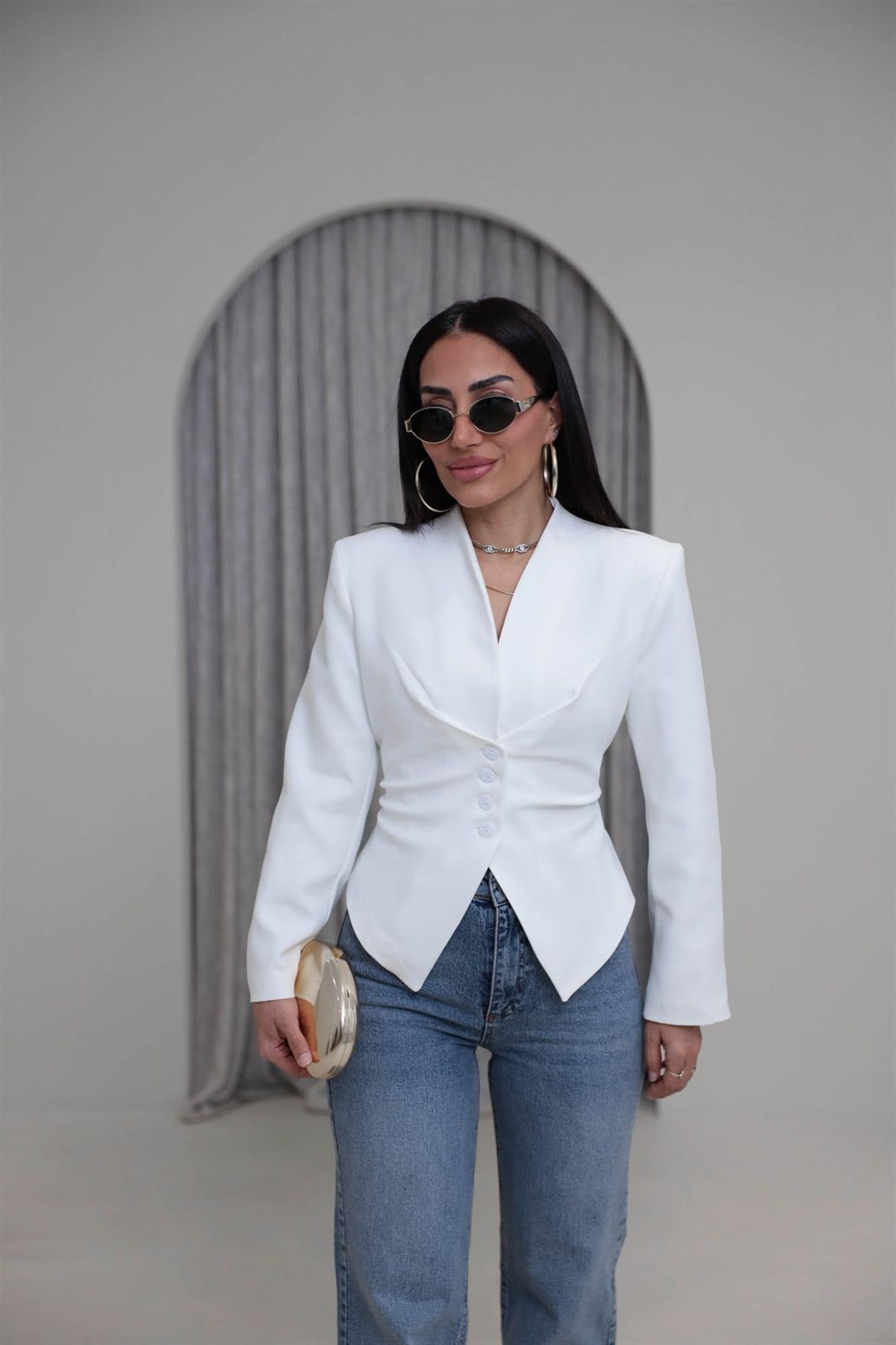 Vatkalı Asimetrik Belden Kuşaklı Ceket EKRU