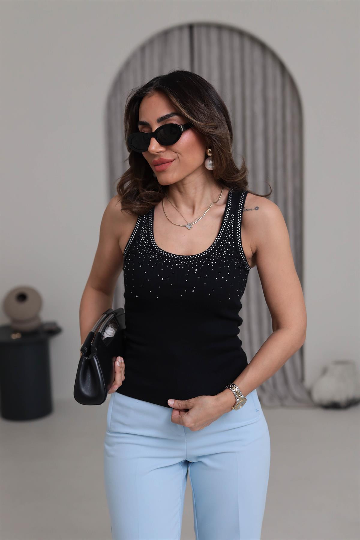 1015 Dağınık Taşlı Atlet SİYAH