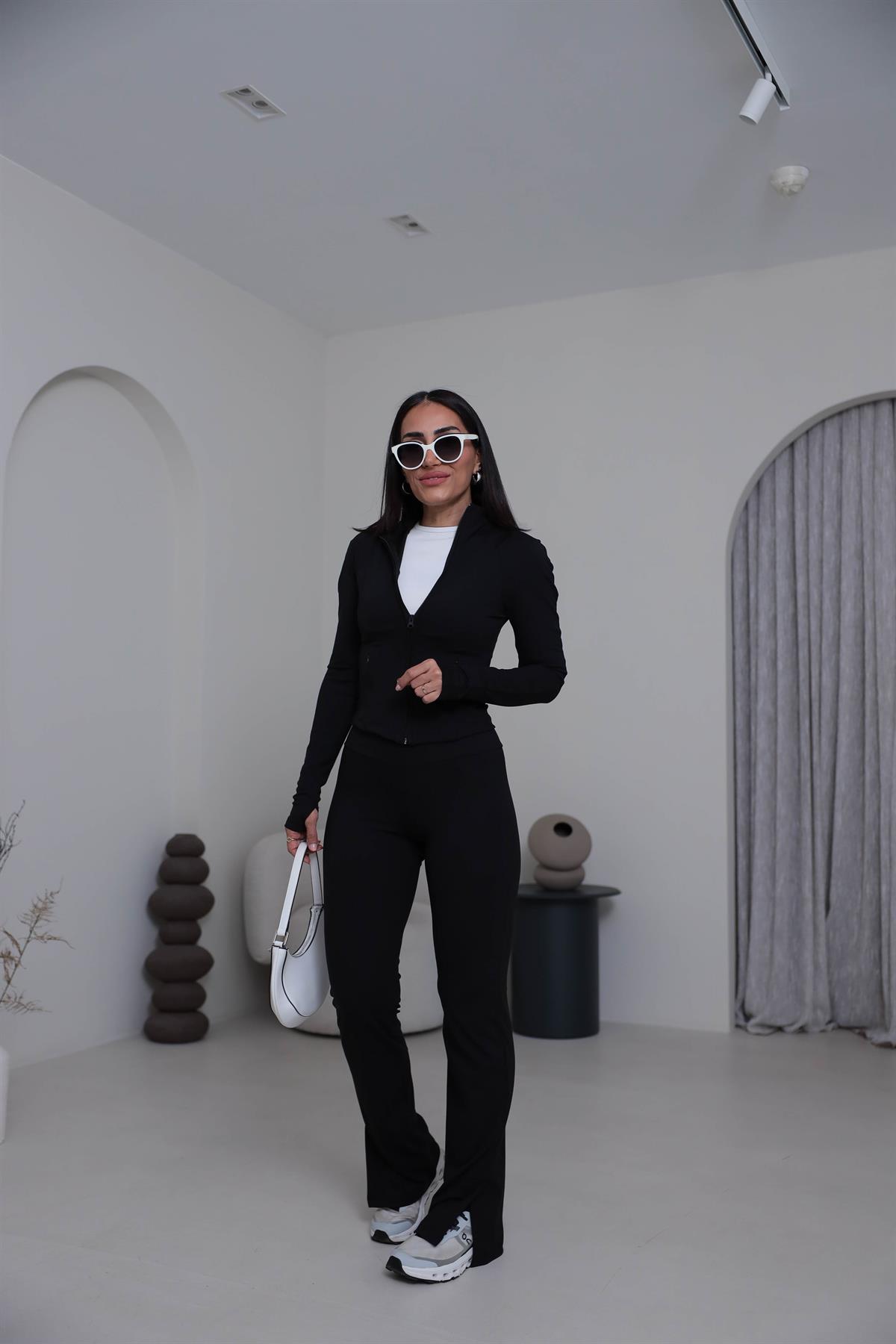 Oys Dik Yaka Önden Fermuarlı Pantolonlu Takım SİYAH