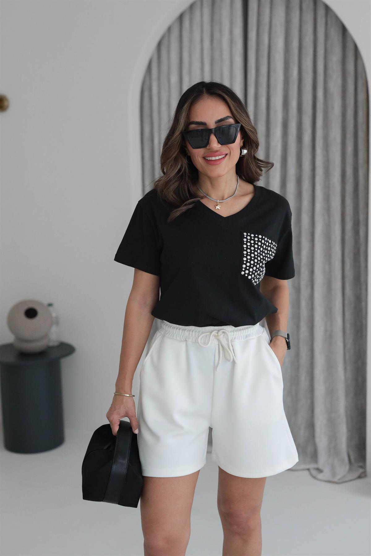 Bel Lastikli Yumuşak Dokulu Şort