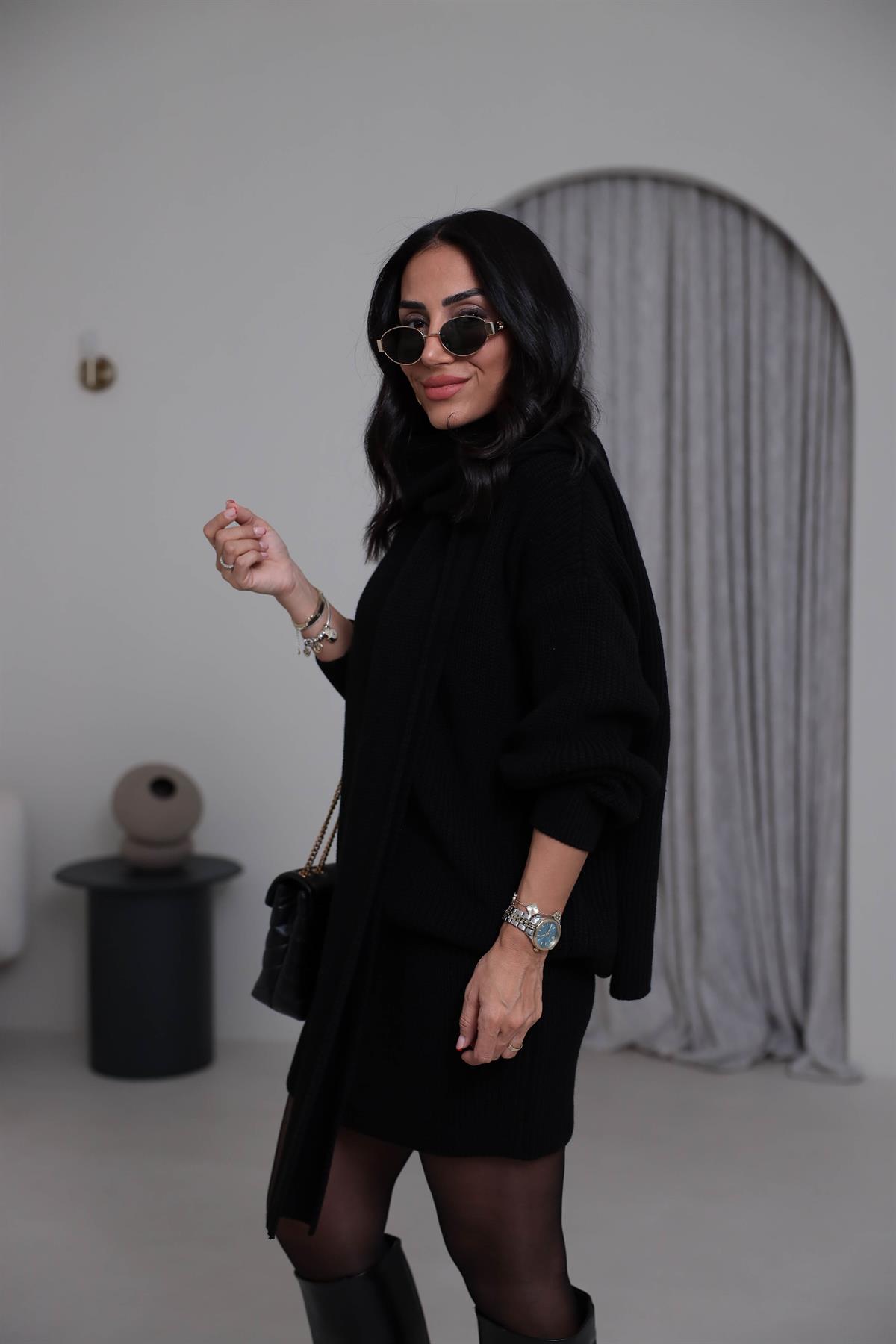 2581 Bisiklet Yaka Şal Detaylı Örgü Etek Takım SİYAH