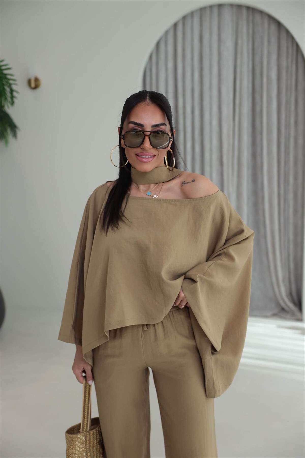 Fular Detaylı Pelerin Bluz Pantolon Takım OLİVE