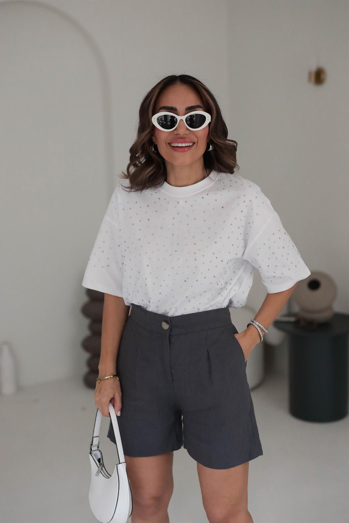 6211 Ham Keten Şort