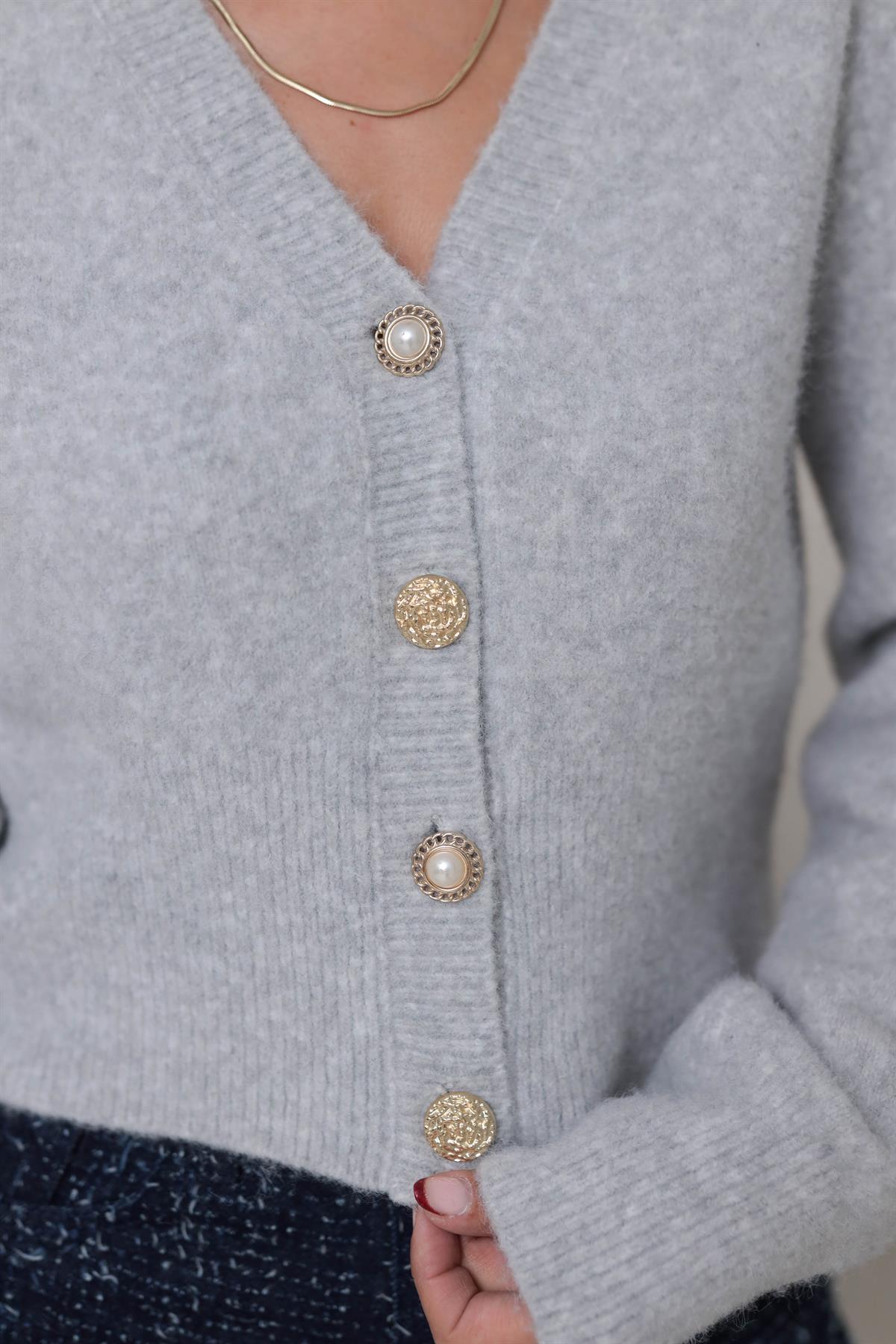 0273 V Yaka Gold Düğme Detaylı Hırka AÇIK GRİ