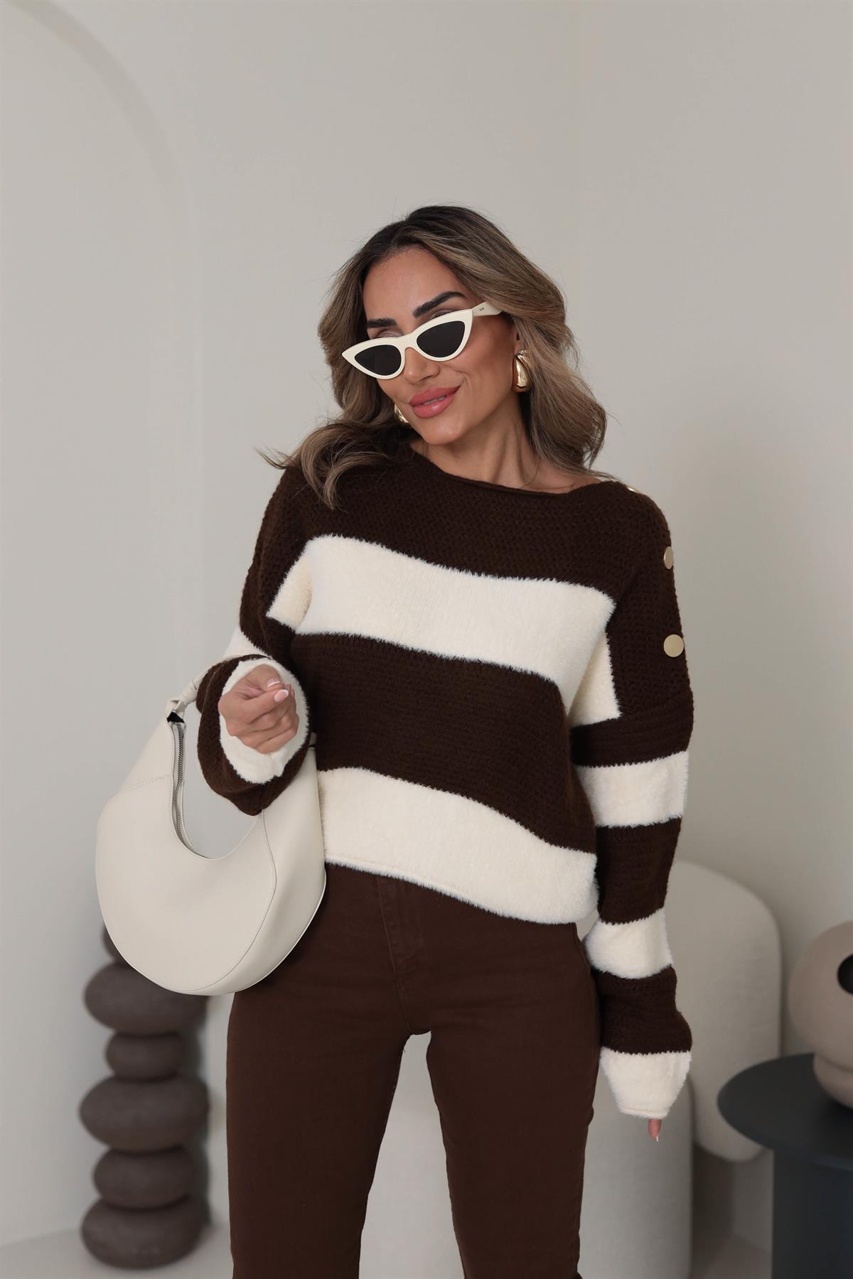 7589 Ters Örgülü Gold Düğme Detaylı Triko KAHVE