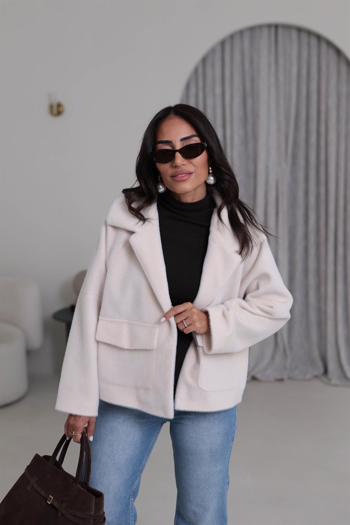 2731 Çıtçıtlı Cep Detaylı Alpaka Mont EKRU