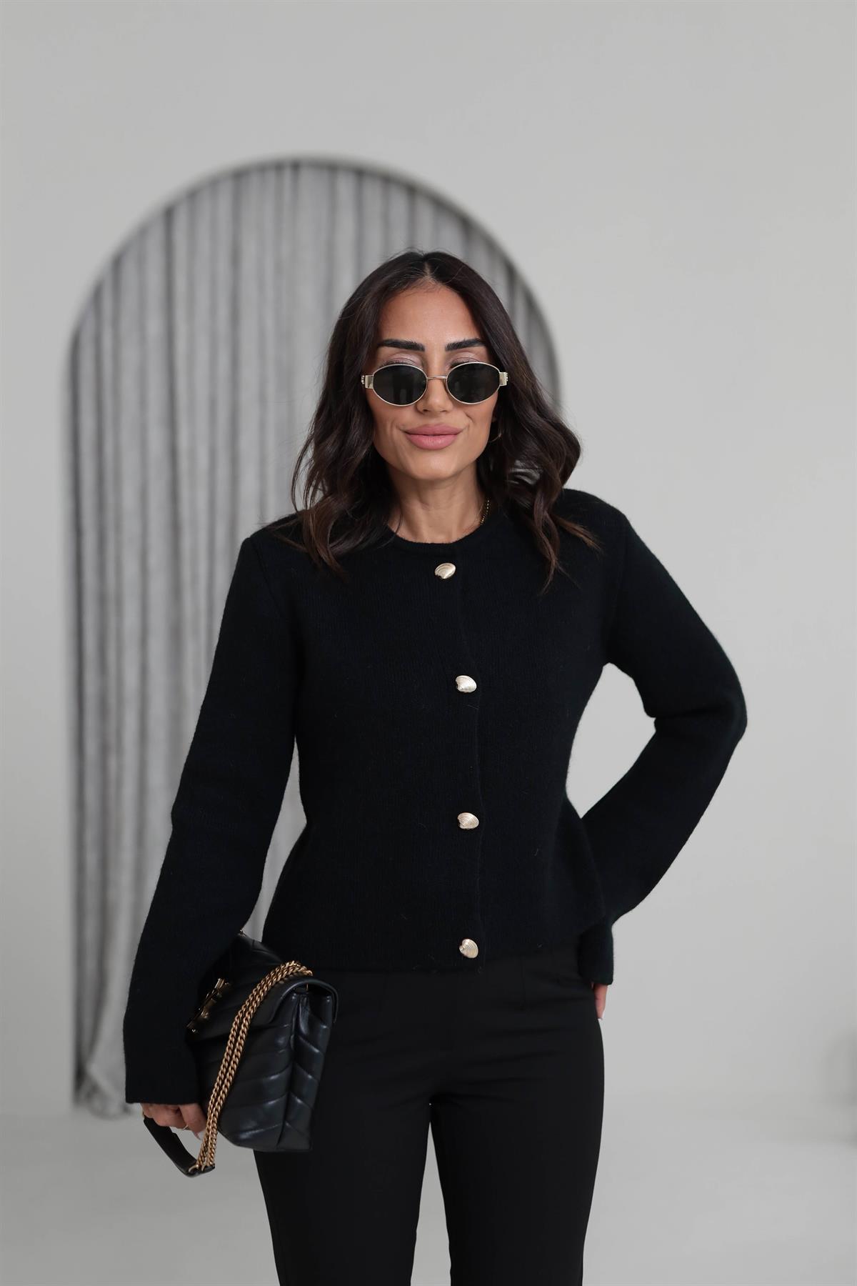 0006 Gold Düğme Detaylı Kalın Doku Hırka SİYAH