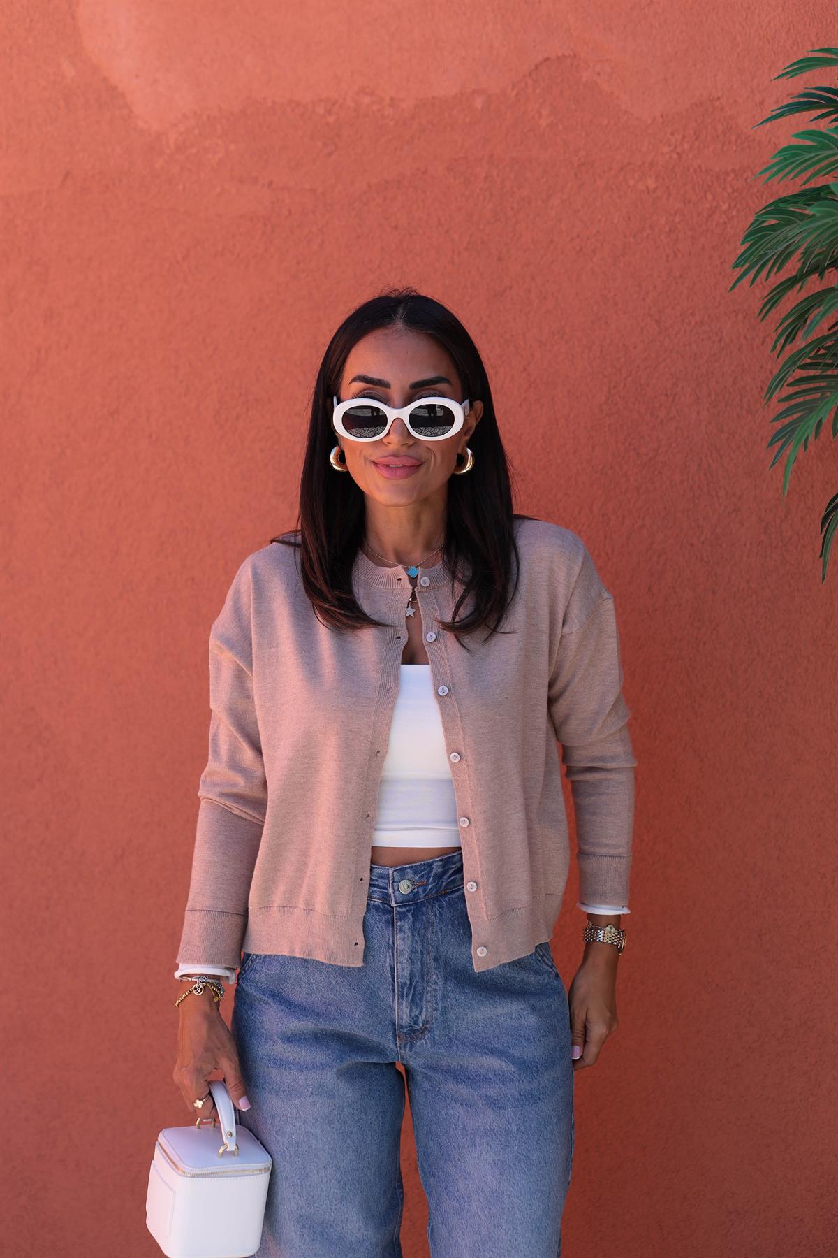 1040 Kolu Biyeli Yumuşak Doku Düğmeli Hırka CAMEL