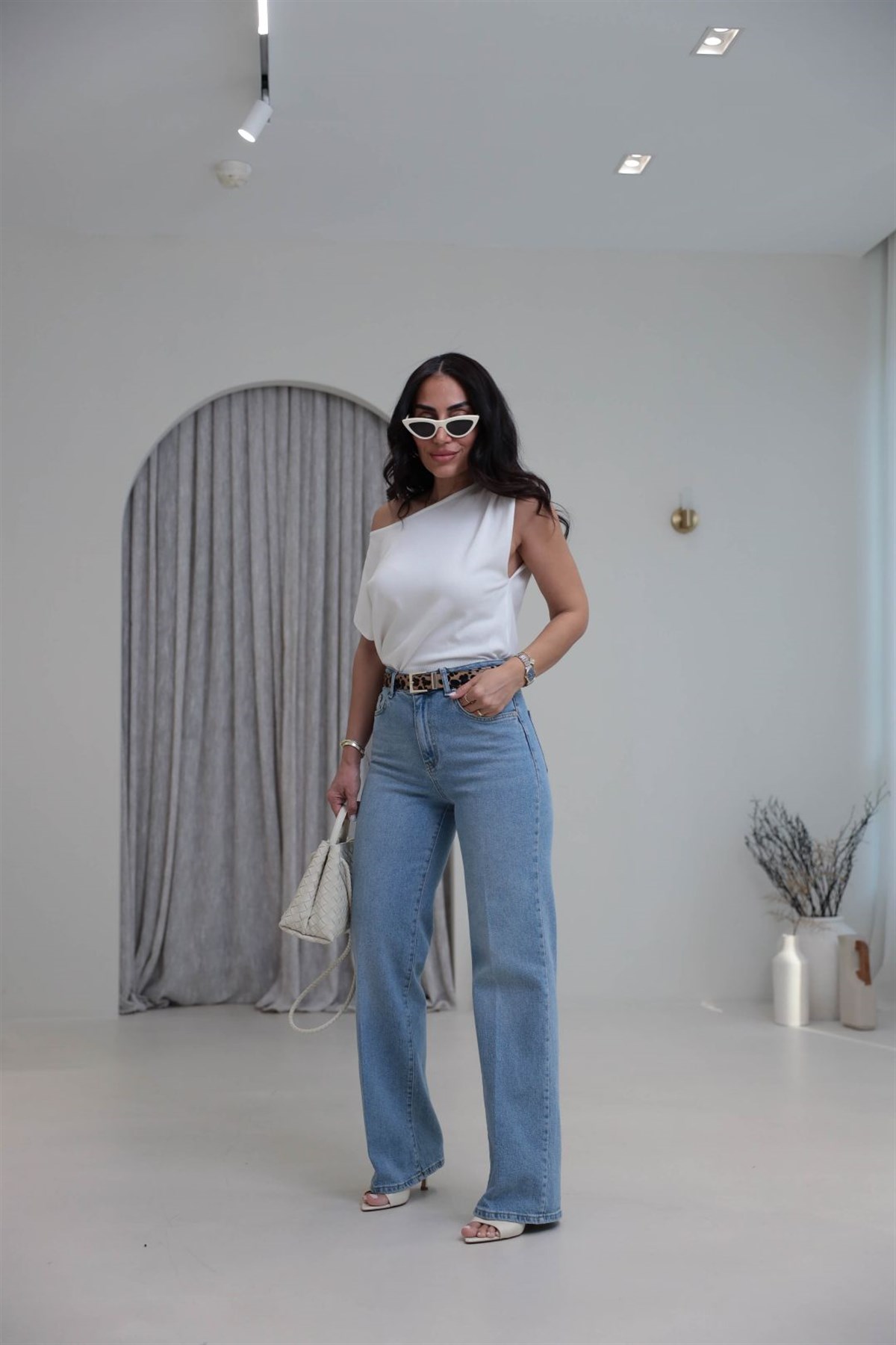 4219 Leopar Kemerli Straight Jean AÇIK MAVİ