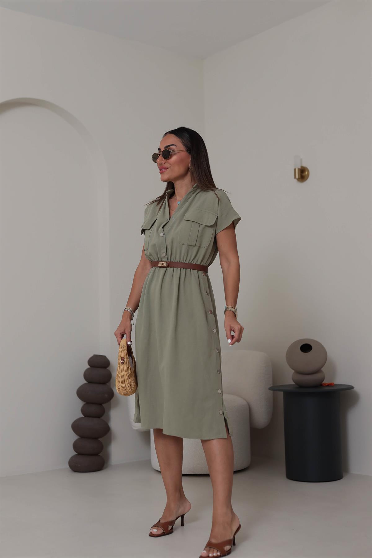 5921 Yan Çıtçıt Detay Elbise HAKİ YEŞİL